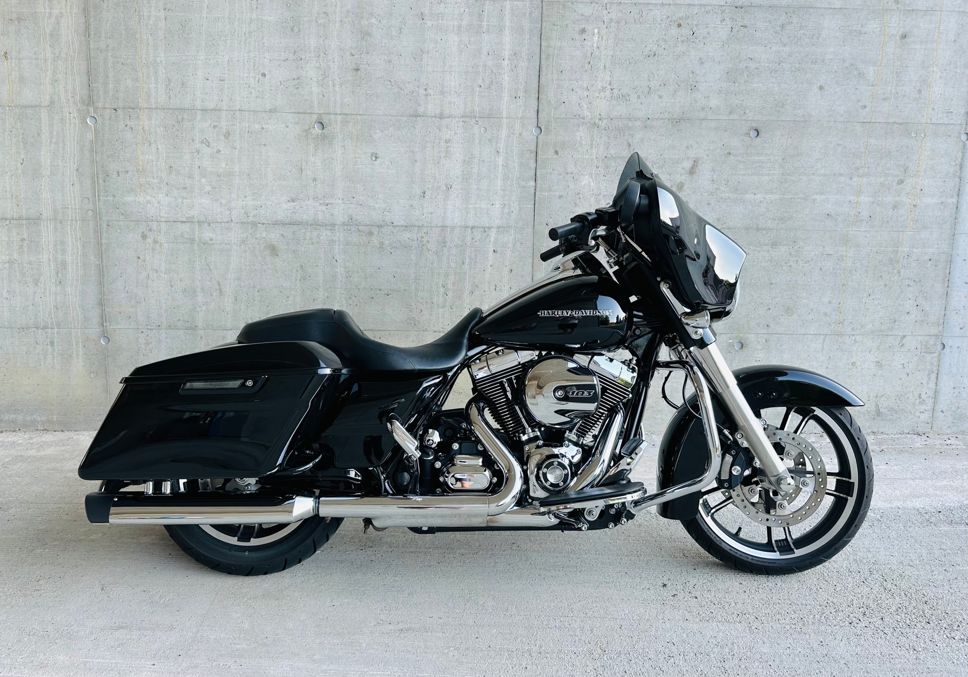 HARLEY-DAVIDSON FLHX Street Glide ABS-image-0