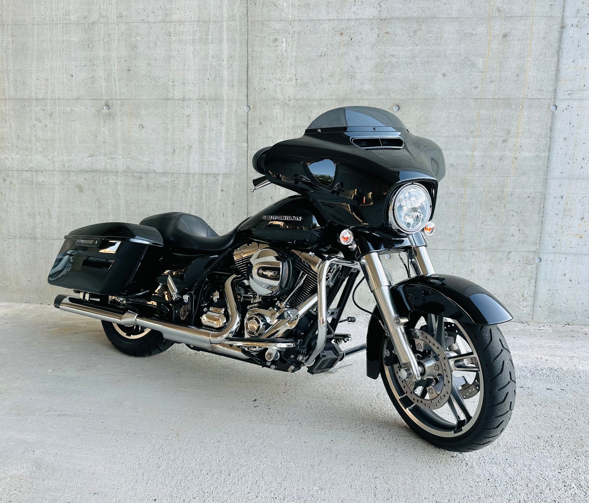 HARLEY-DAVIDSON FLHX Street Glide ABS-image-1