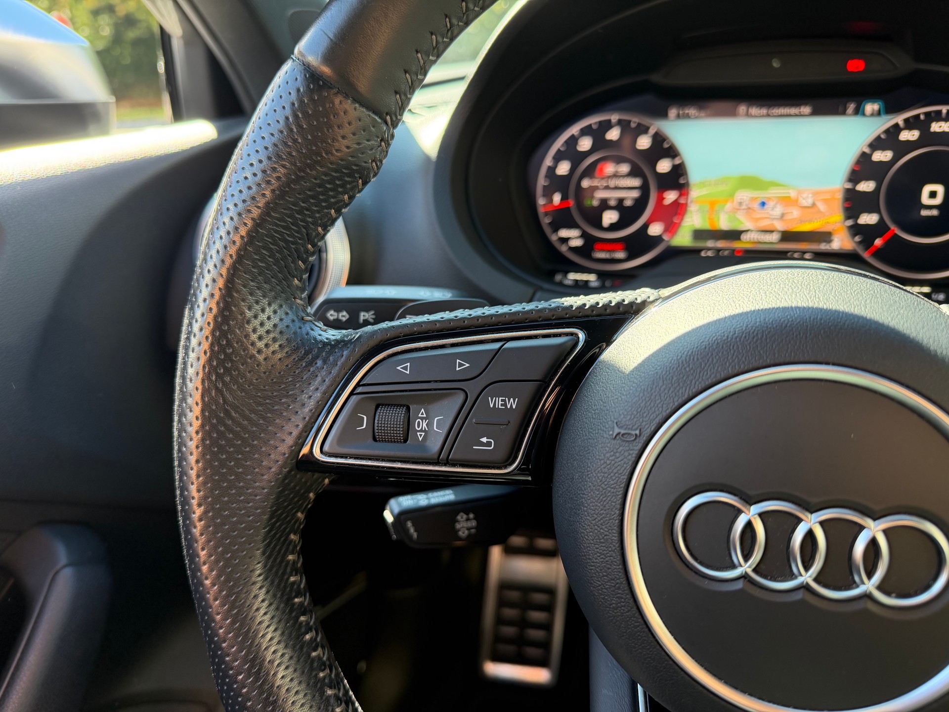 AUDI S3 Sportback 2.0 TFSI quattro S-tronic-image-12