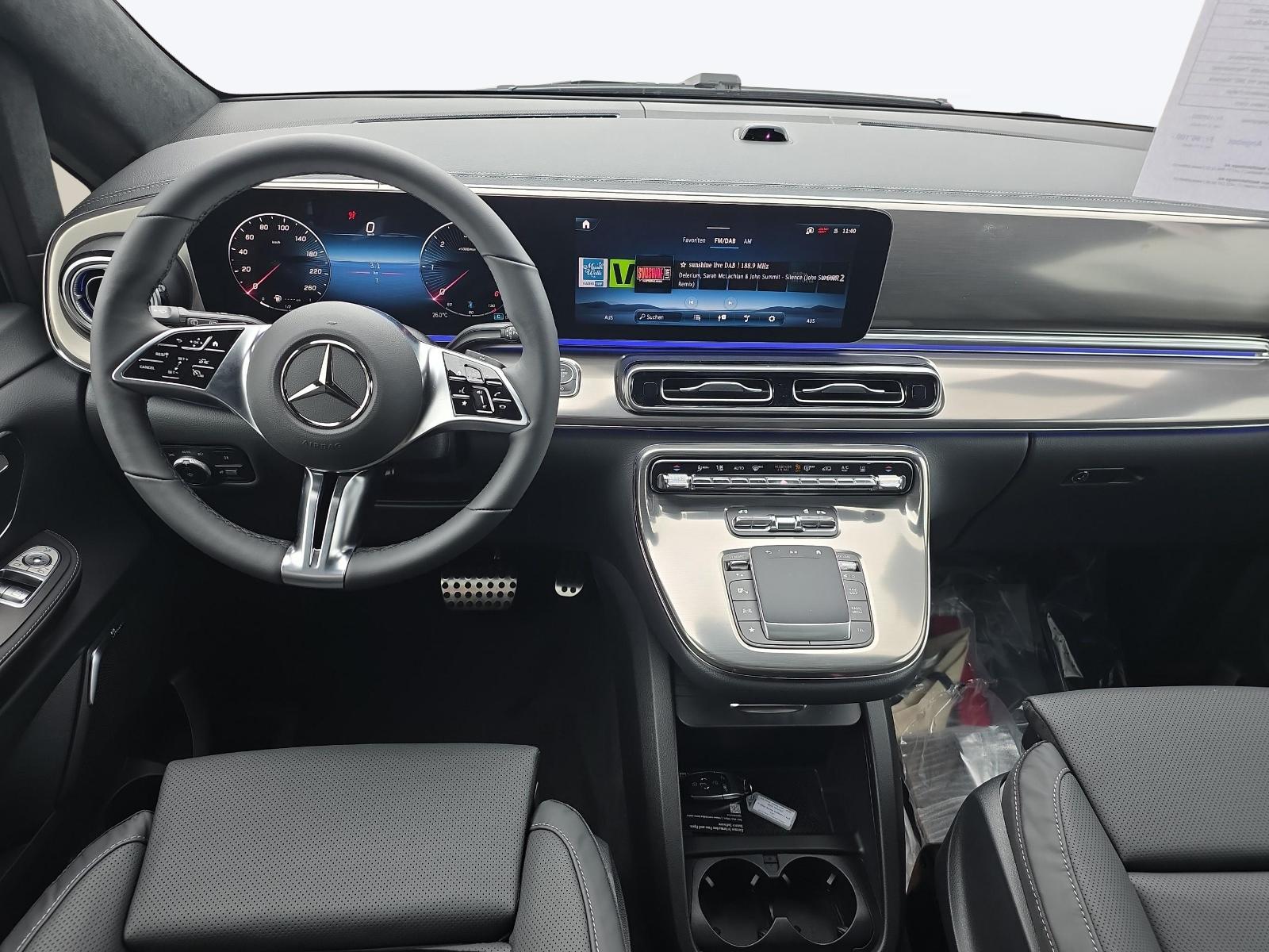 MERCEDES-BENZ V 300d Swiss Edition L 4x4-image-8