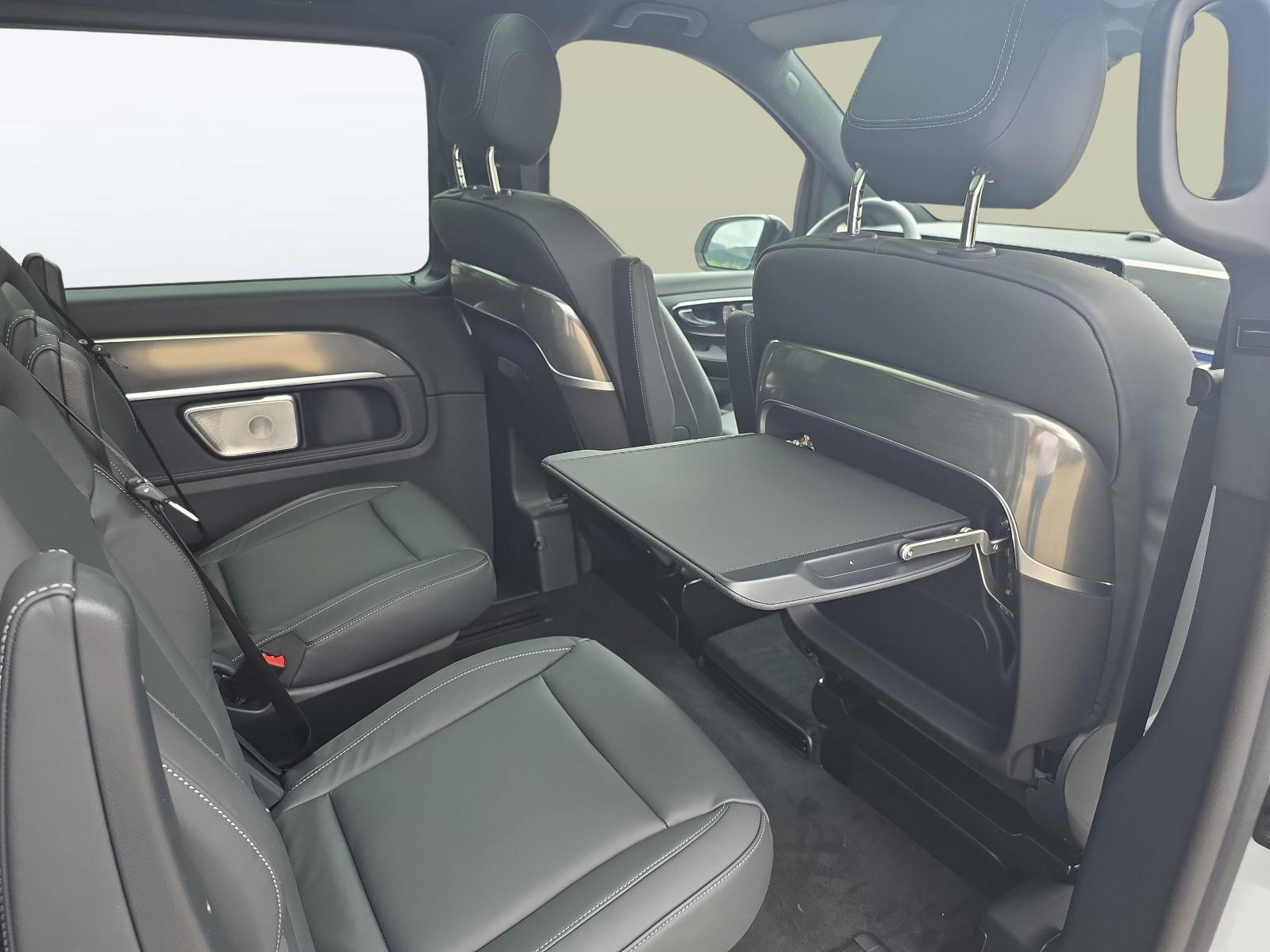 MERCEDES-BENZ V 300d Swiss Edition L 4x4-image-16