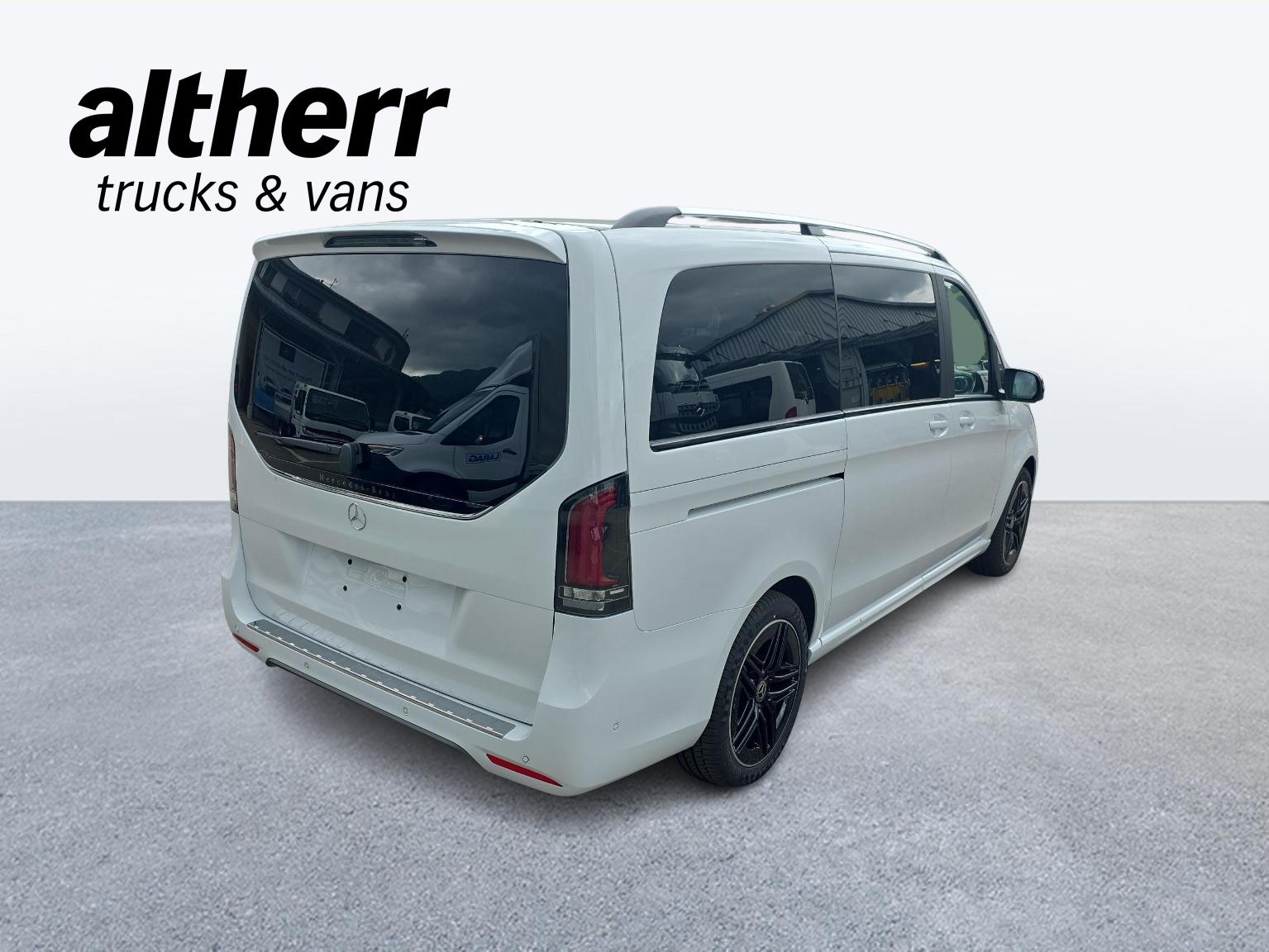 MERCEDES-BENZ V 300d Swiss Edition L 4x4-image-4