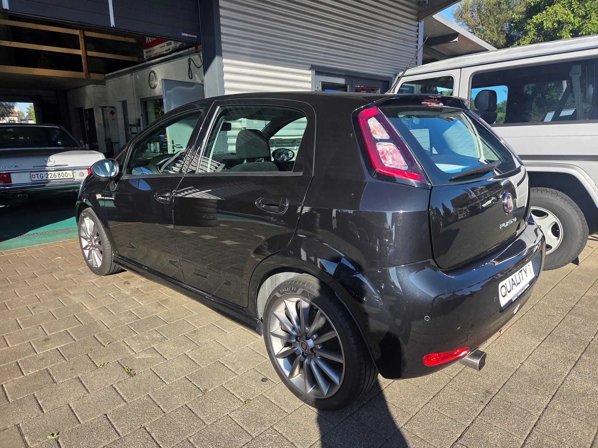 FIAT Punto 1.4 16V Lounge-image-3
