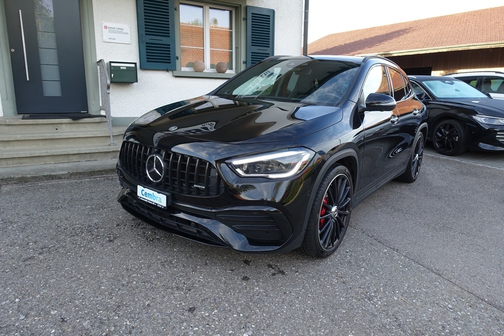 MERCEDES-BENZ GLA 35 AMG 4Matic 8G-Speedshift DCT