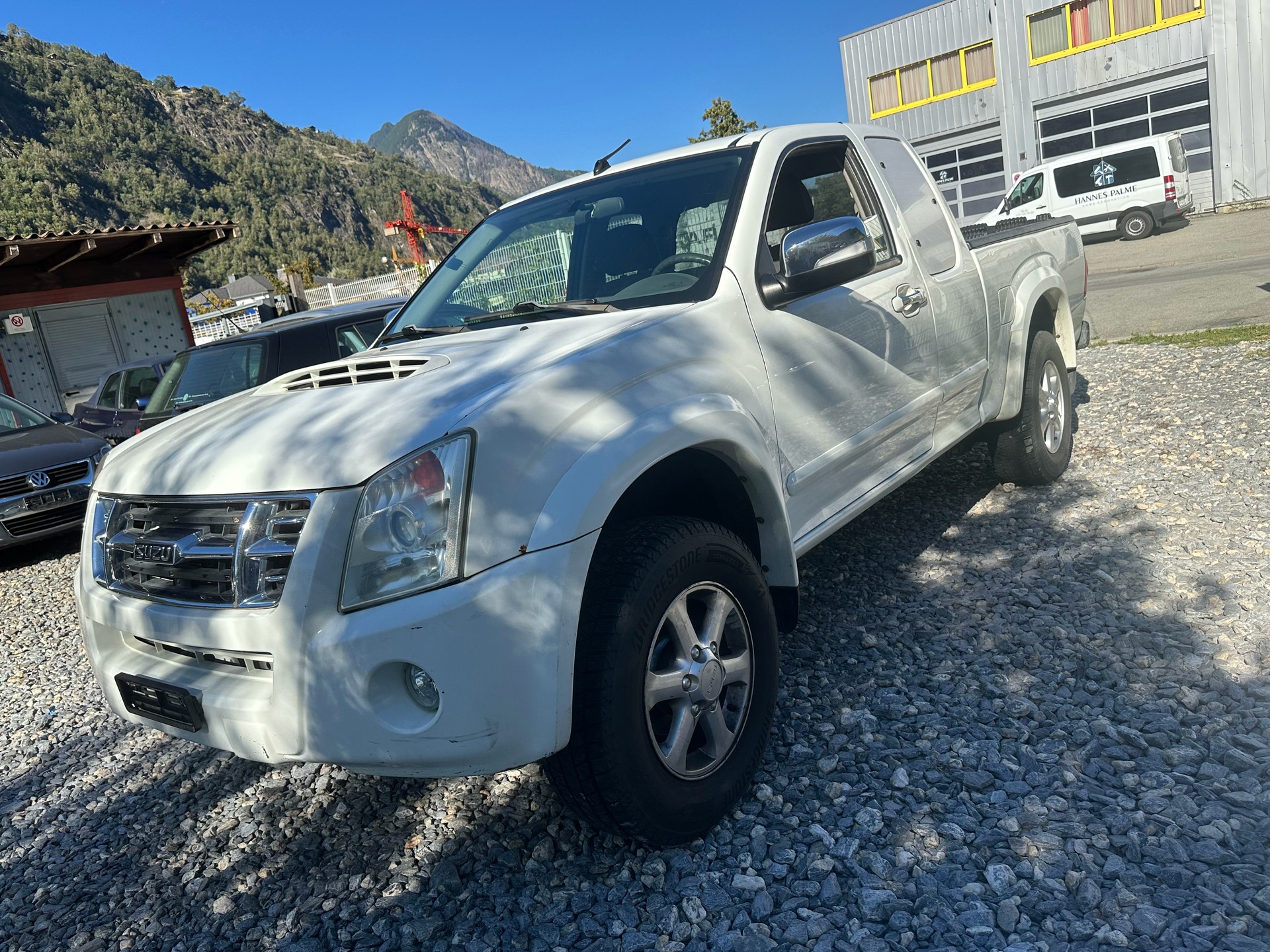 ISUZU D-MAX SpaceCab LS 3.0 4x4-image-4