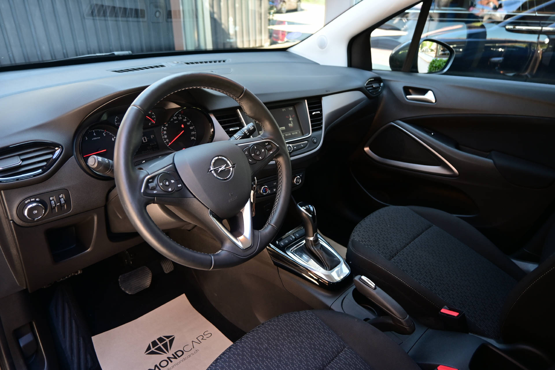 OPEL Crossland X 1.2 T 130 Enjoy S/S-image-10