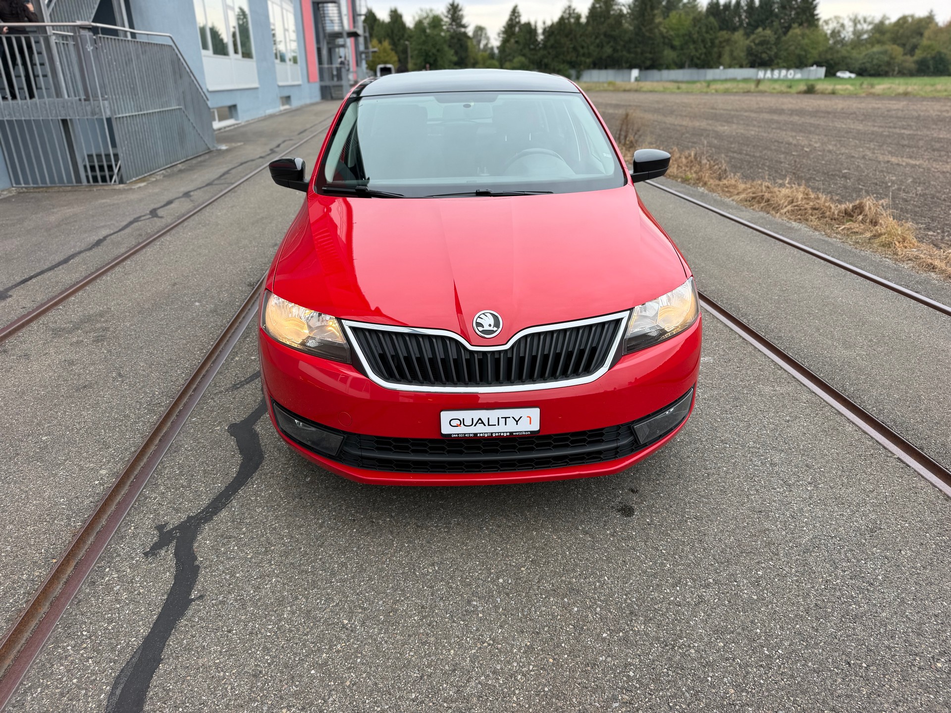 SKODA Rapid Spaceback 1.4 TSI Ambition DSG-showroom-element-1