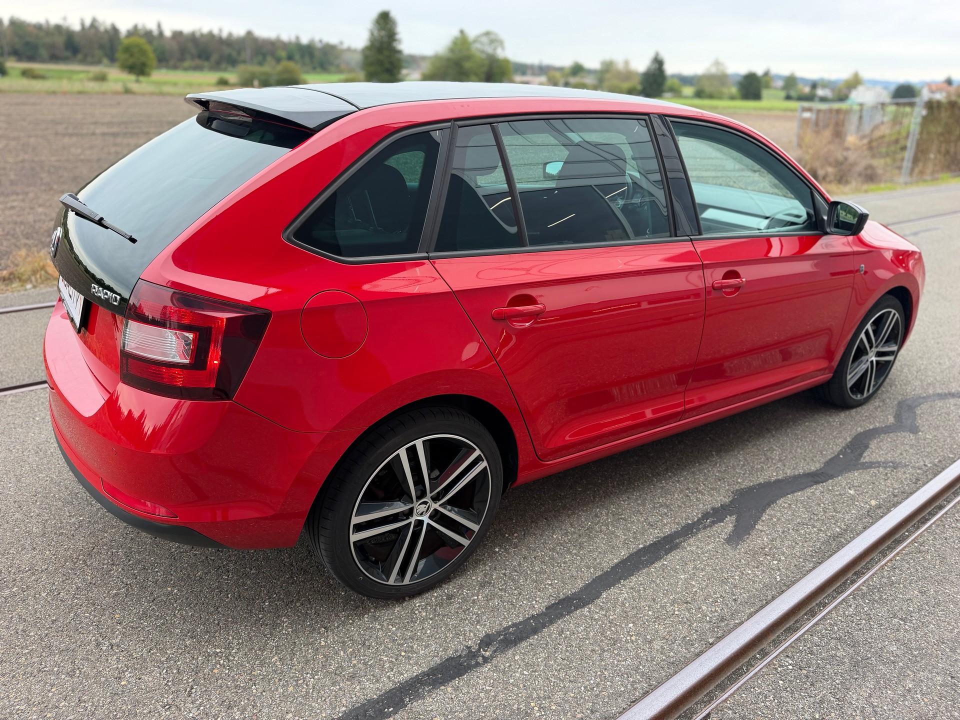 SKODA Rapid Spaceback 1.4 TSI Ambition DSG-image-4