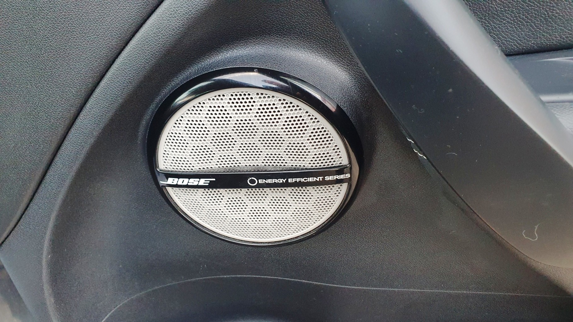 RENAULT Mégane Grandtour 1.2 16V Turbo Swiss Edition EDC-image-18