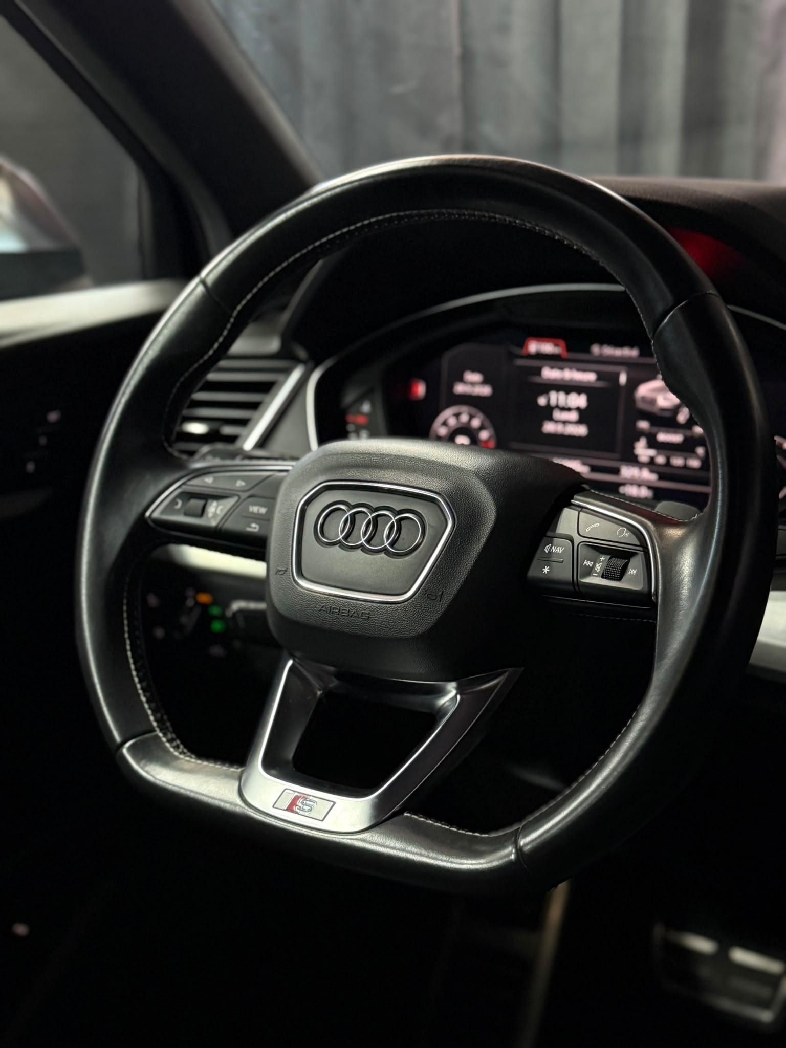 AUDI SQ5 3.0 TFSI quattro S-tronic-image-16