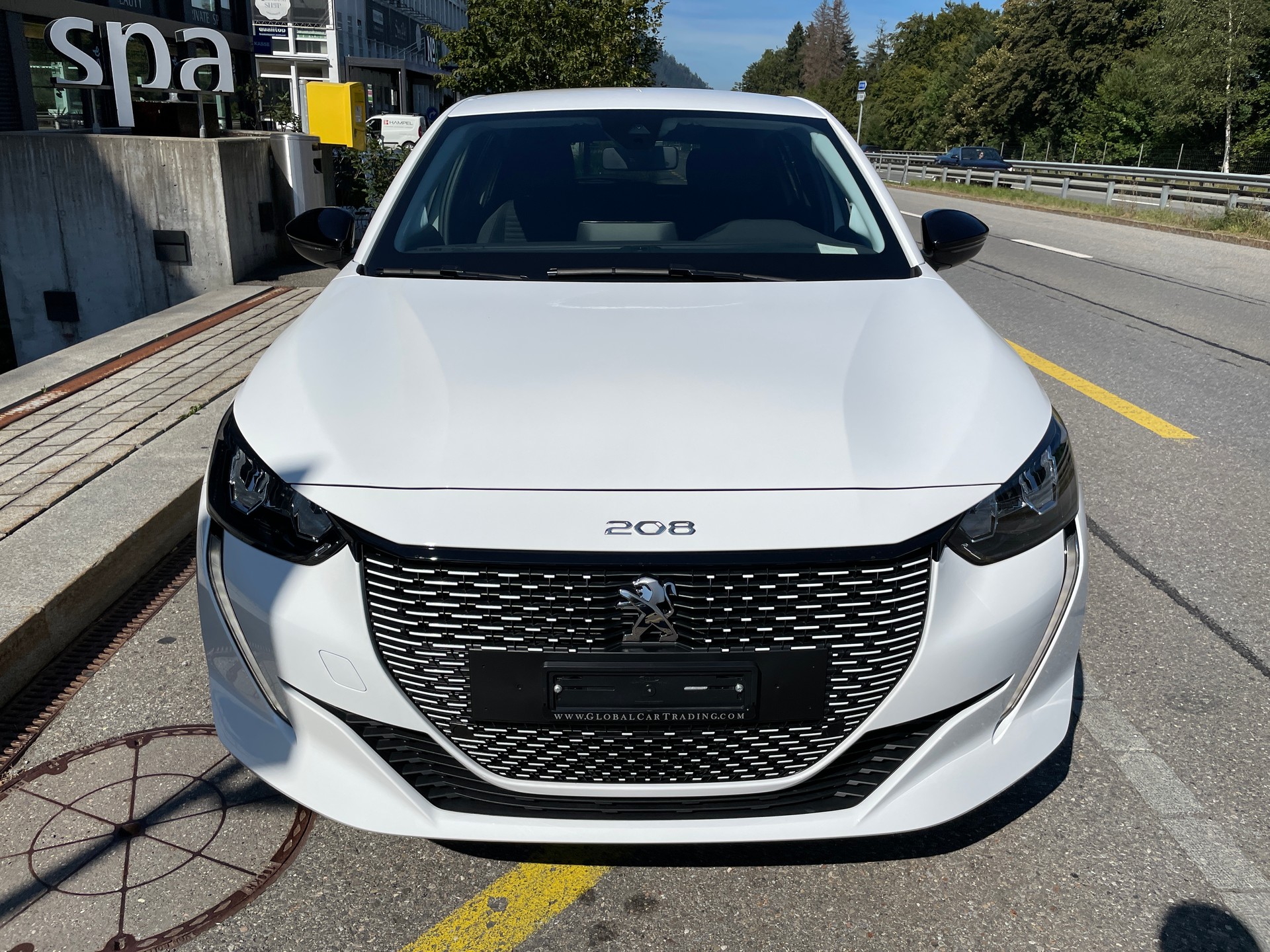 PEUGEOT 208 Elektrik Active Pack, 3-Phasenladung-showroom-element-1