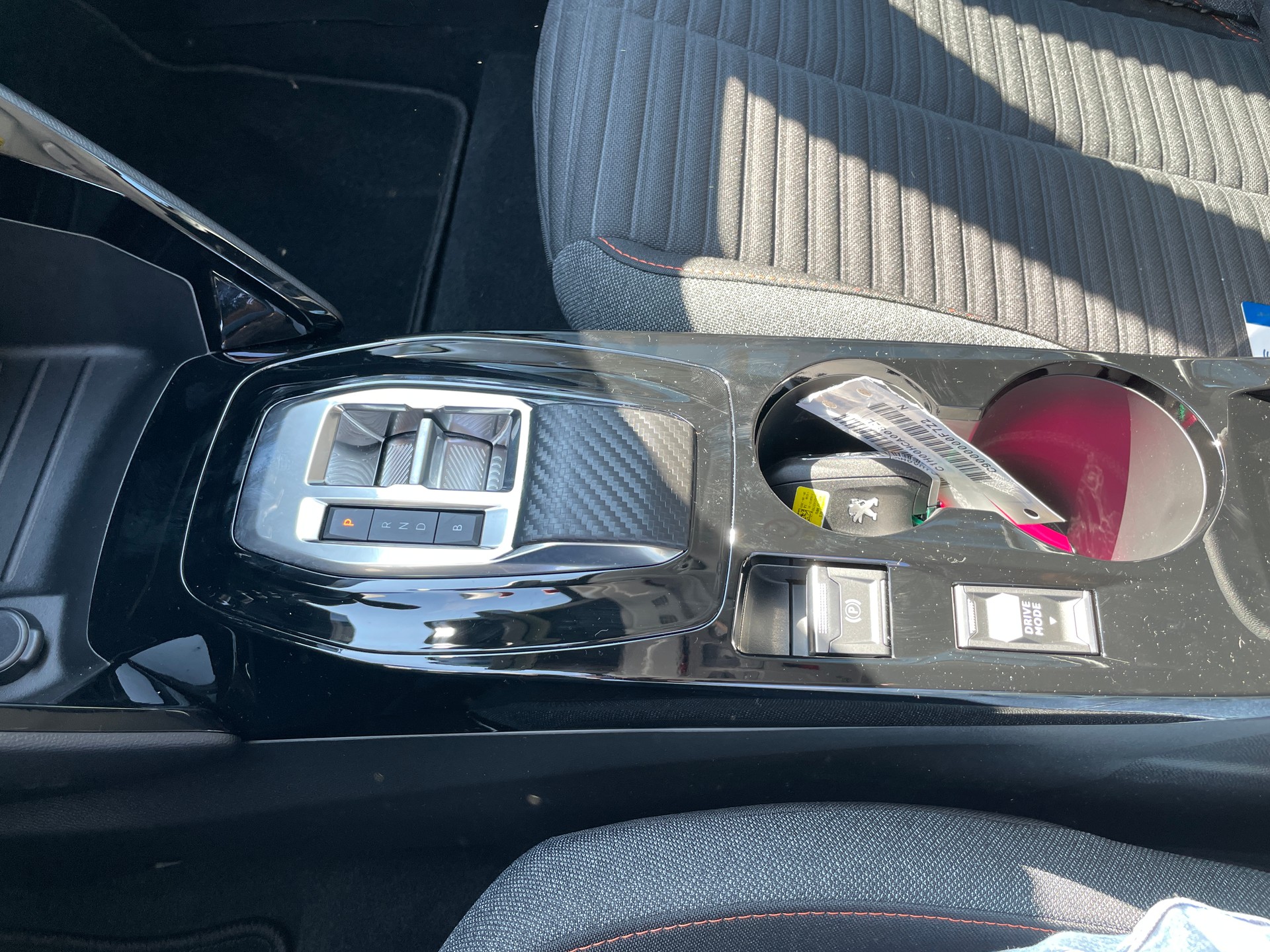 PEUGEOT 208 Elektrik Active Pack, 3-Phasenladung-image-21