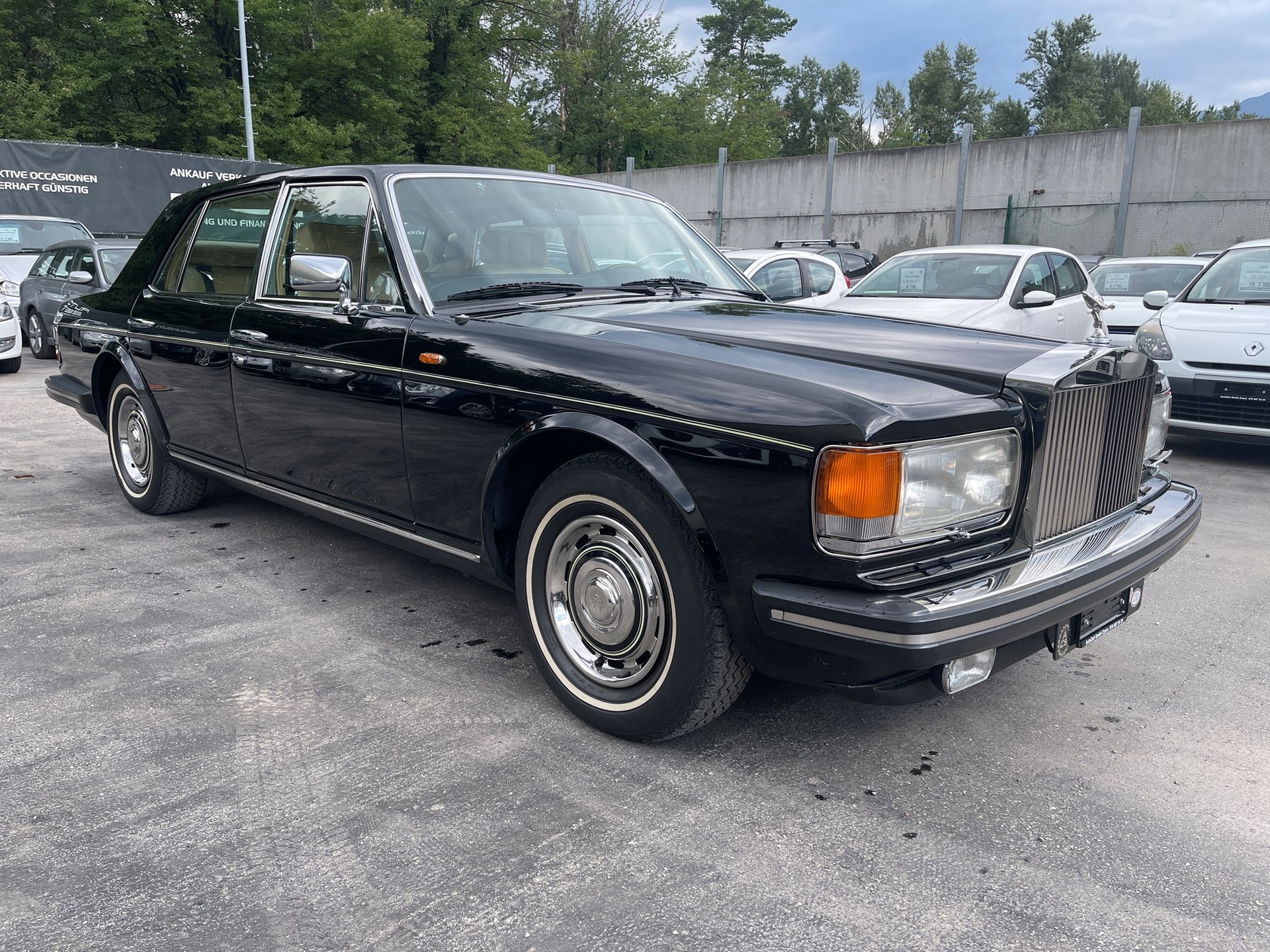 ROLLS-ROYCE Silver Spirit-image-1