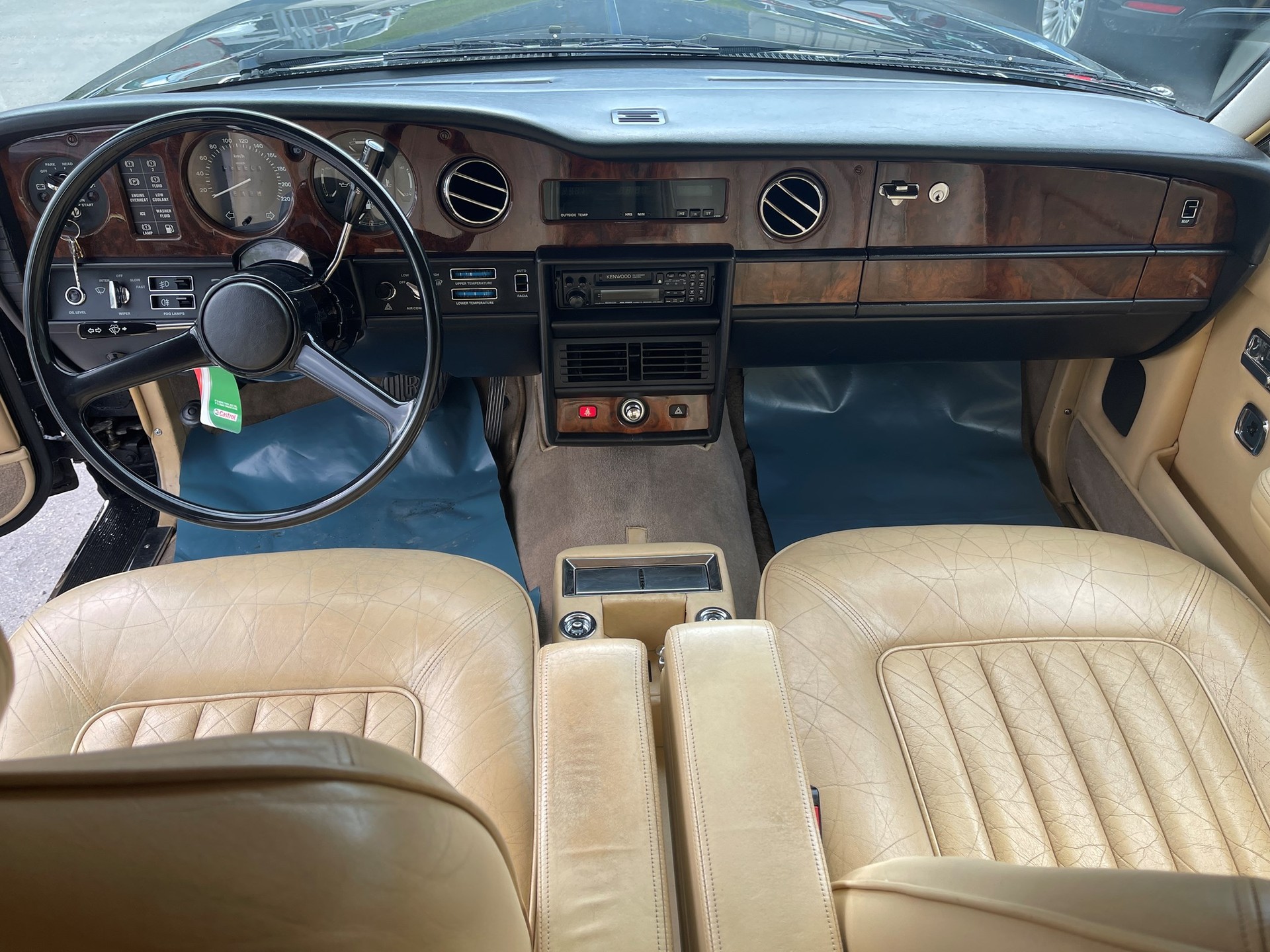 ROLLS-ROYCE Silver Spirit-image-11