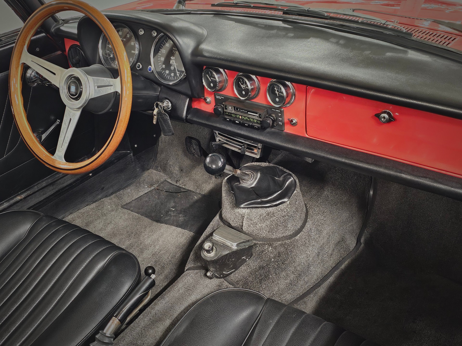 ALFA ROMEO 1600 DUETTO 1 re série « osso di seppia - os de seiche »-image-8