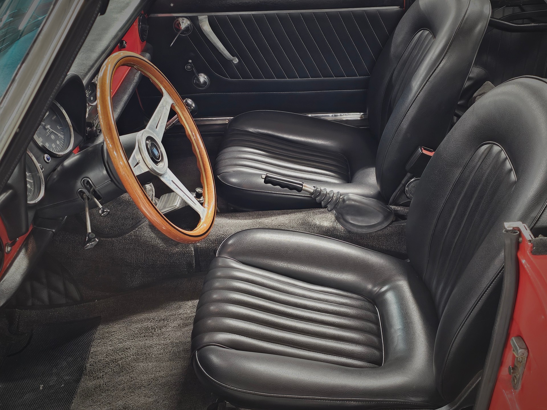 ALFA ROMEO 1600 DUETTO 1 re série « osso di seppia - os de seiche »-image-9