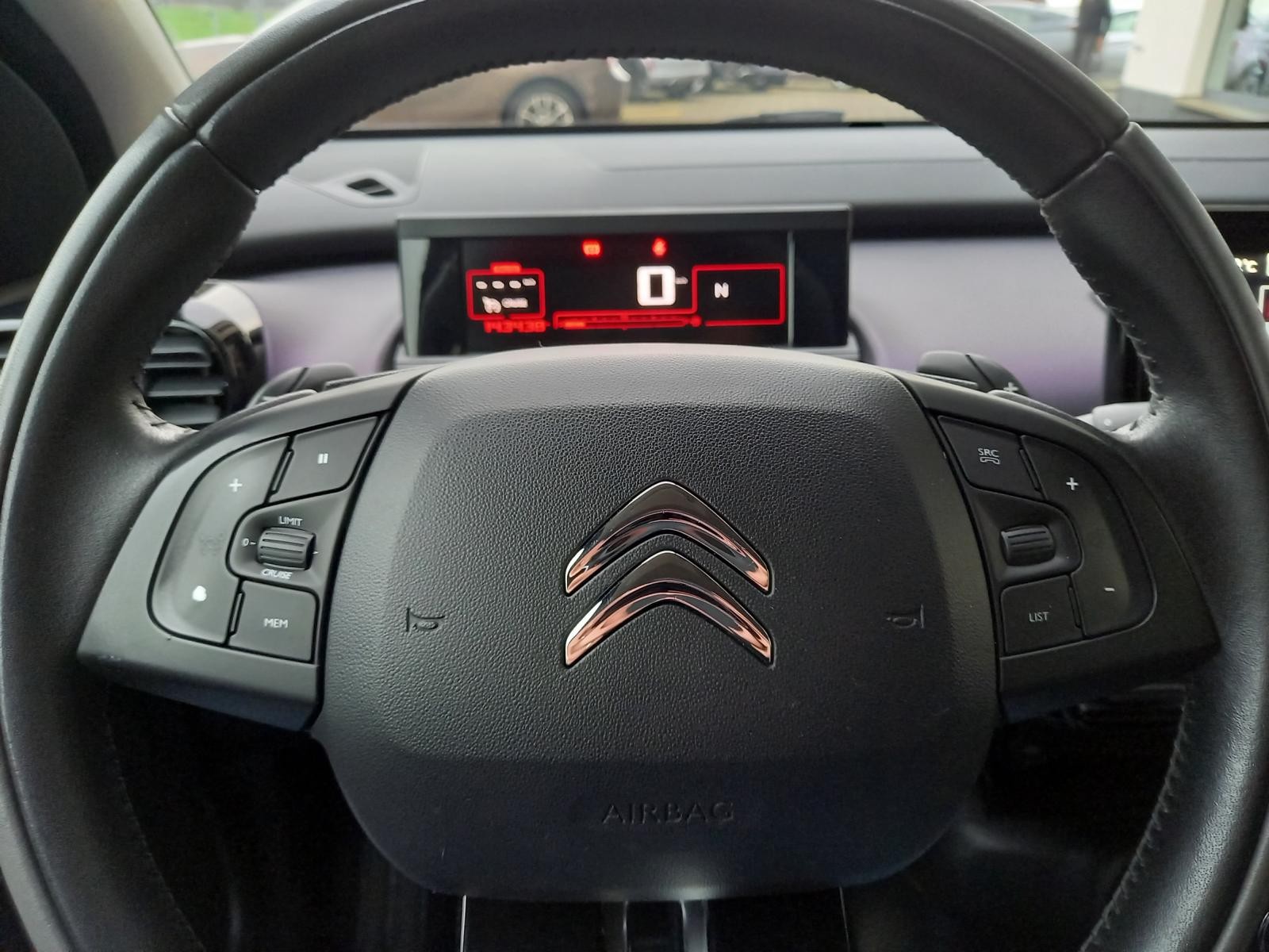 CITROEN C4 Cactus 1.6 BlueHDi Feel ETG6-image-5