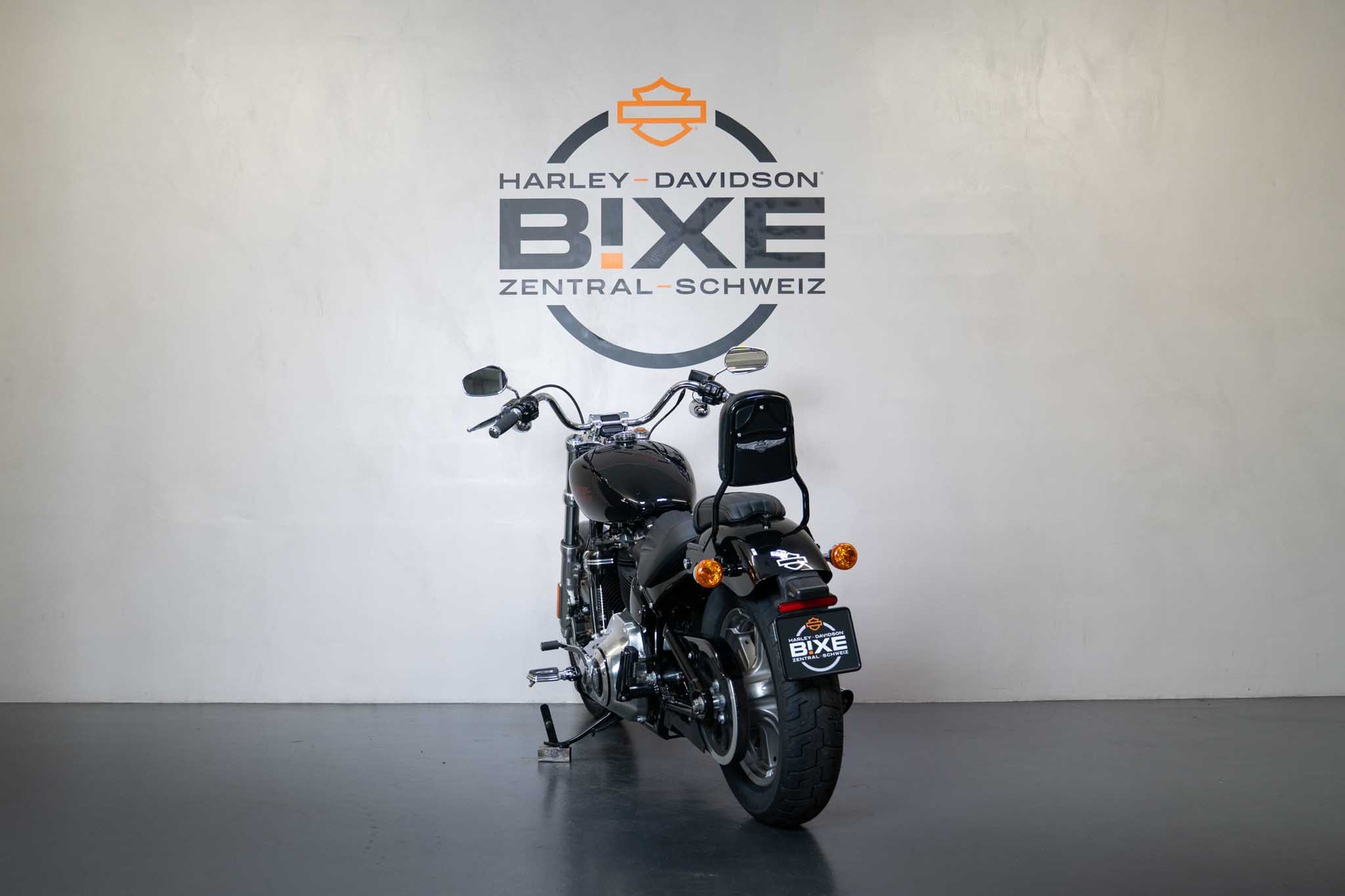 HARLEY-DAVIDSON FXST Softail Standard 107-image-3