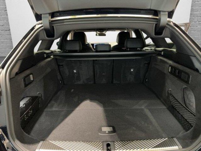 BMW 520d xDrive Touring-image-9