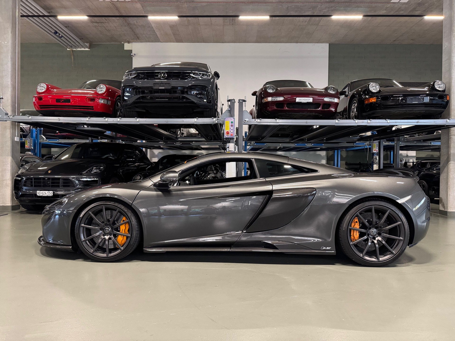 McLAREN 650S Coupé 3.8 V8 SSG