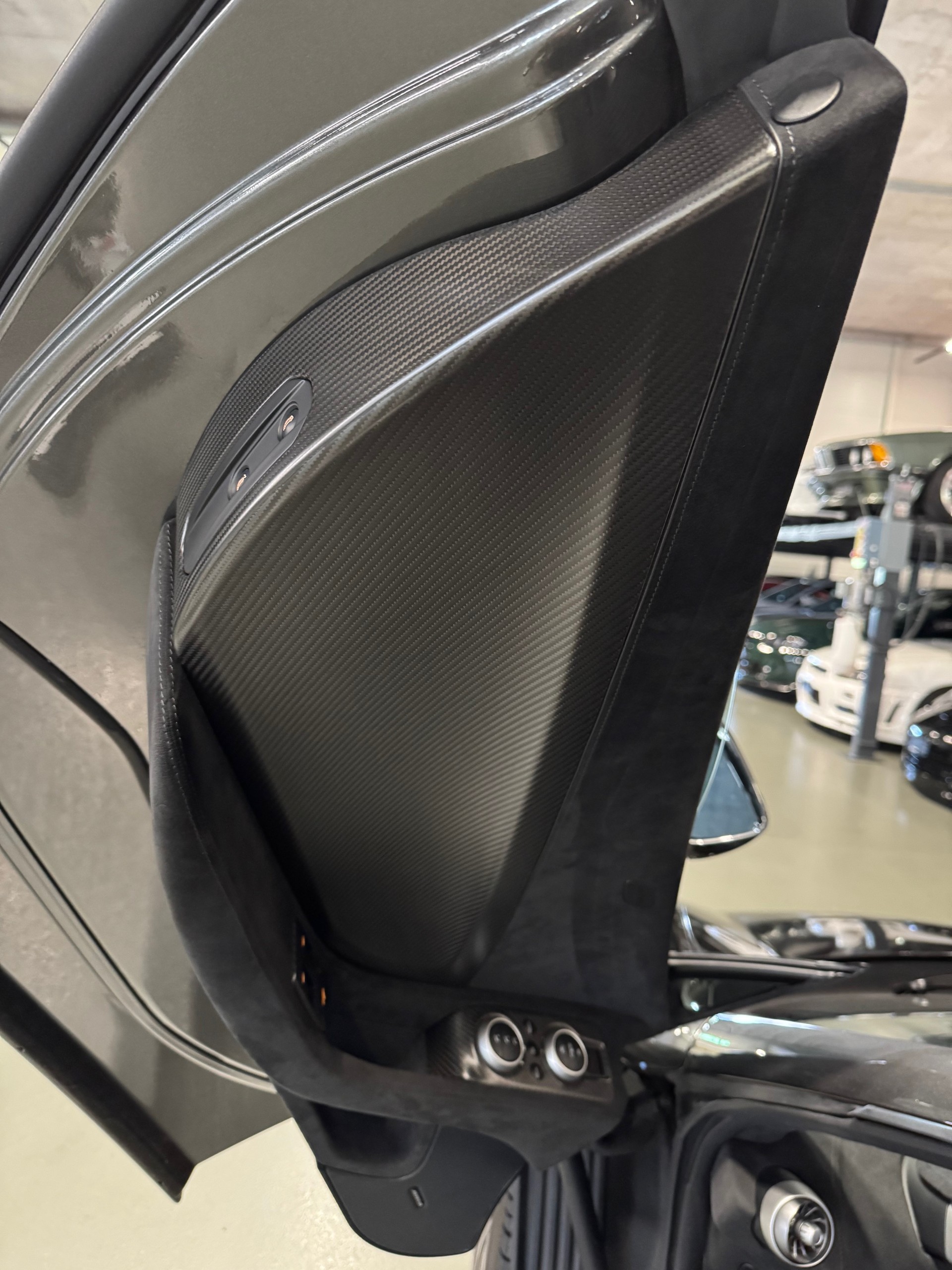 McLAREN 650S Coupé 3.8 V8 SSG-image-12
