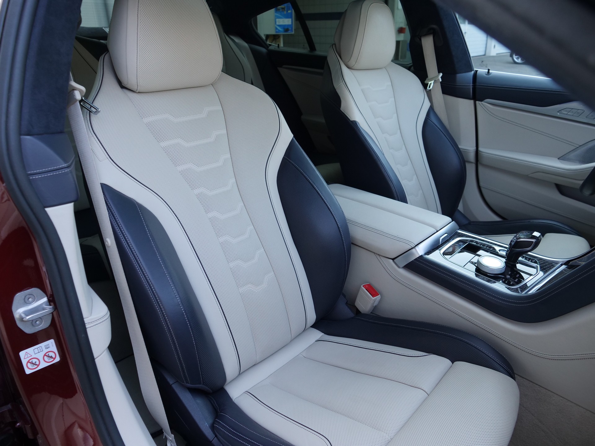 BMW 840d xDrive Steptronic-image-9