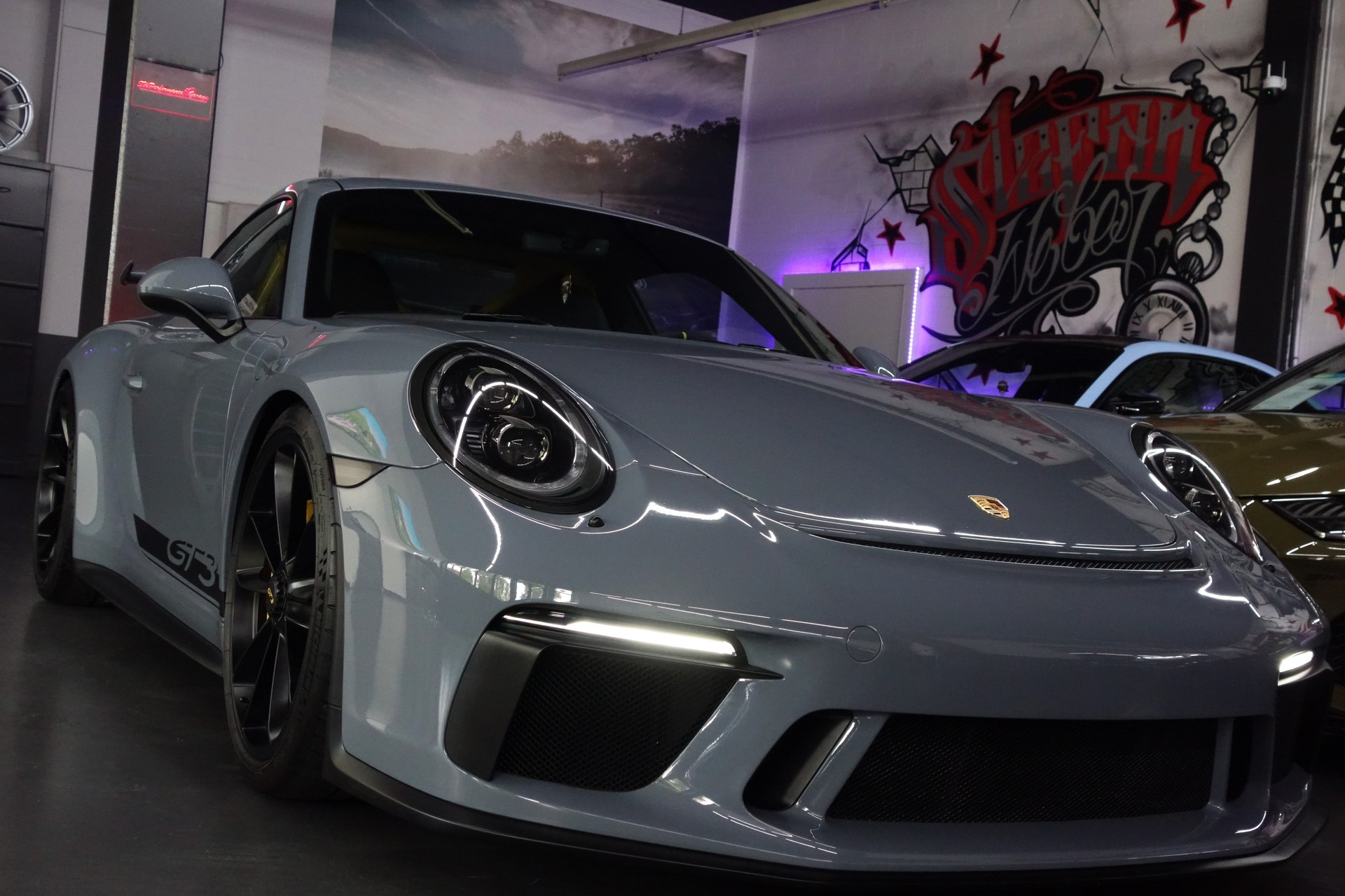 PORSCHE 911 GT3 PDK 991.2 ARCTIC GREY LIFTSYSTEM CLUBSPORT-image-11
