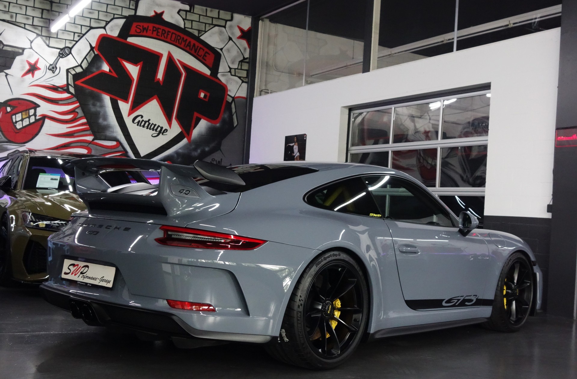PORSCHE 911 GT3 PDK 991.2 ARCTIC GREY LIFTSYSTEM CLUBSPORT-image-15