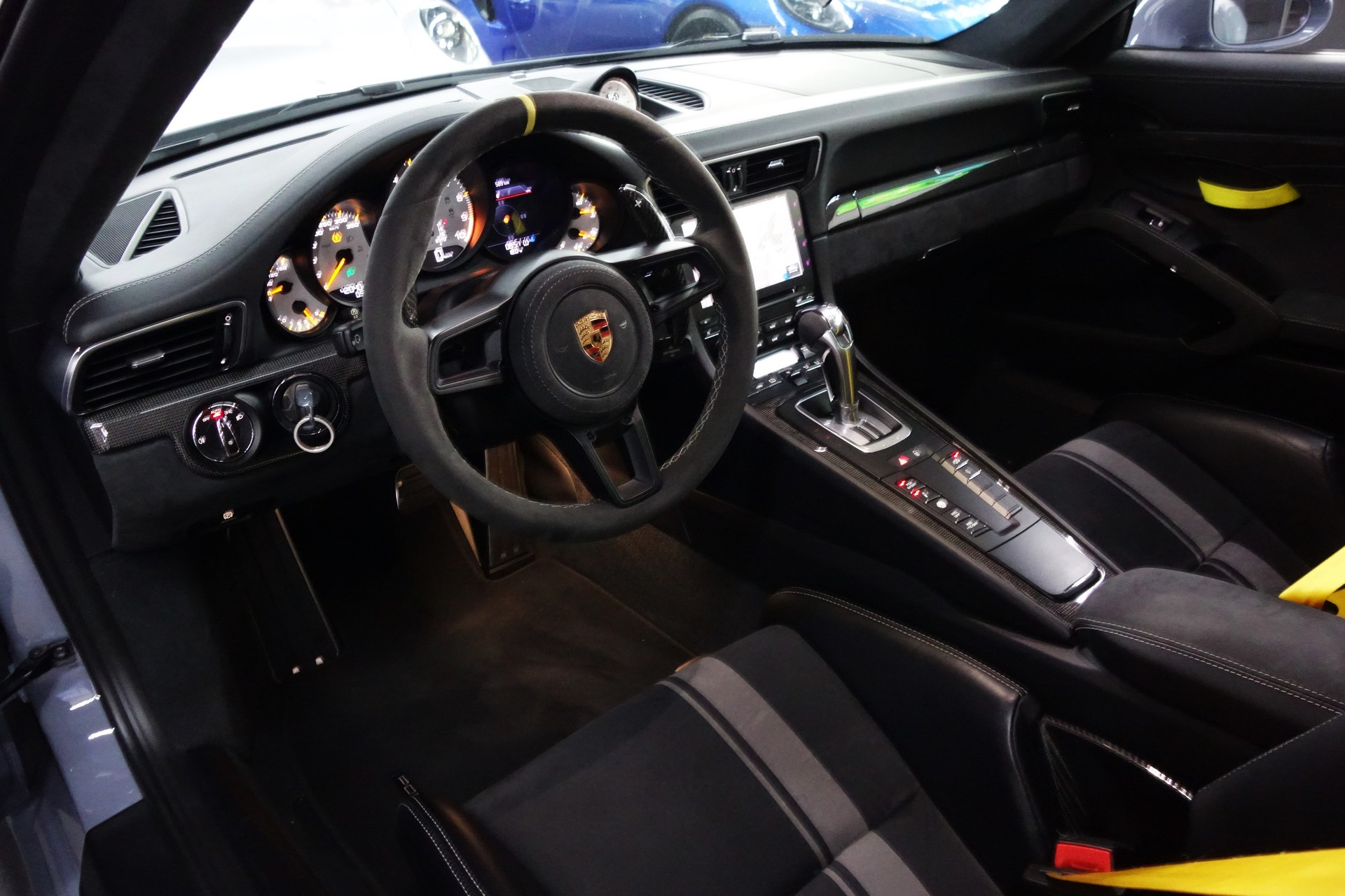 PORSCHE 911 GT3 PDK 991.2 ARCTIC GREY LIFTSYSTEM CLUBSPORT-image-19