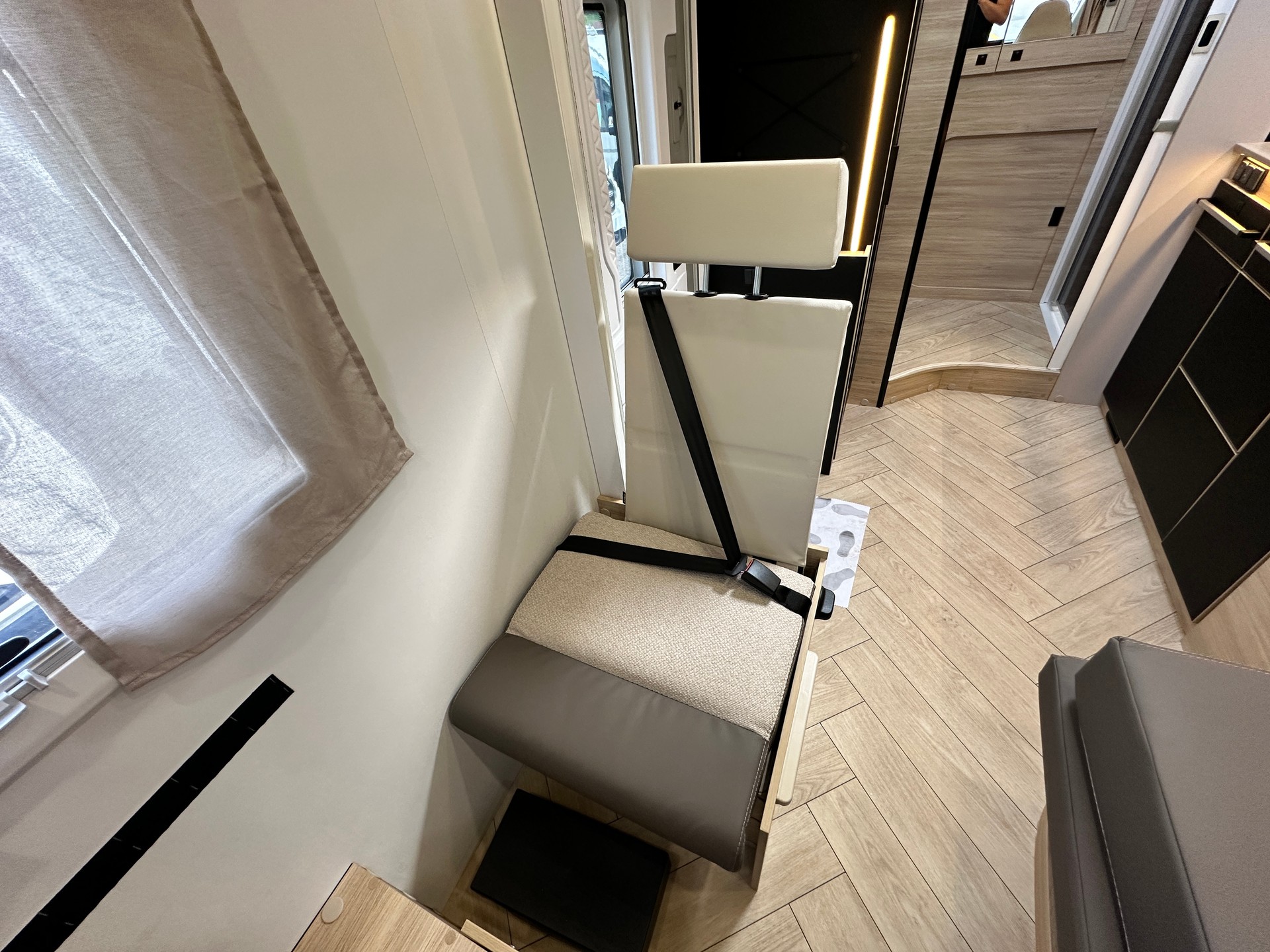 CHAUSSON 640 Titanium Line-image-17