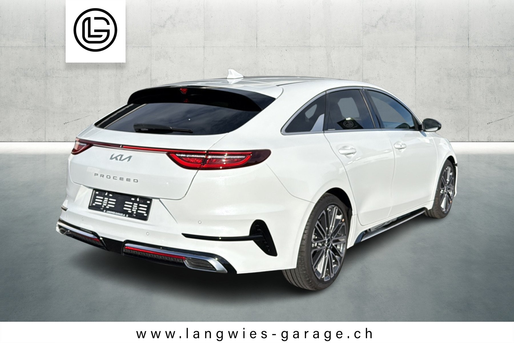 KIA ProCeed 1.5 T-GDi GT-Line Edition DCT-showroom-element-3