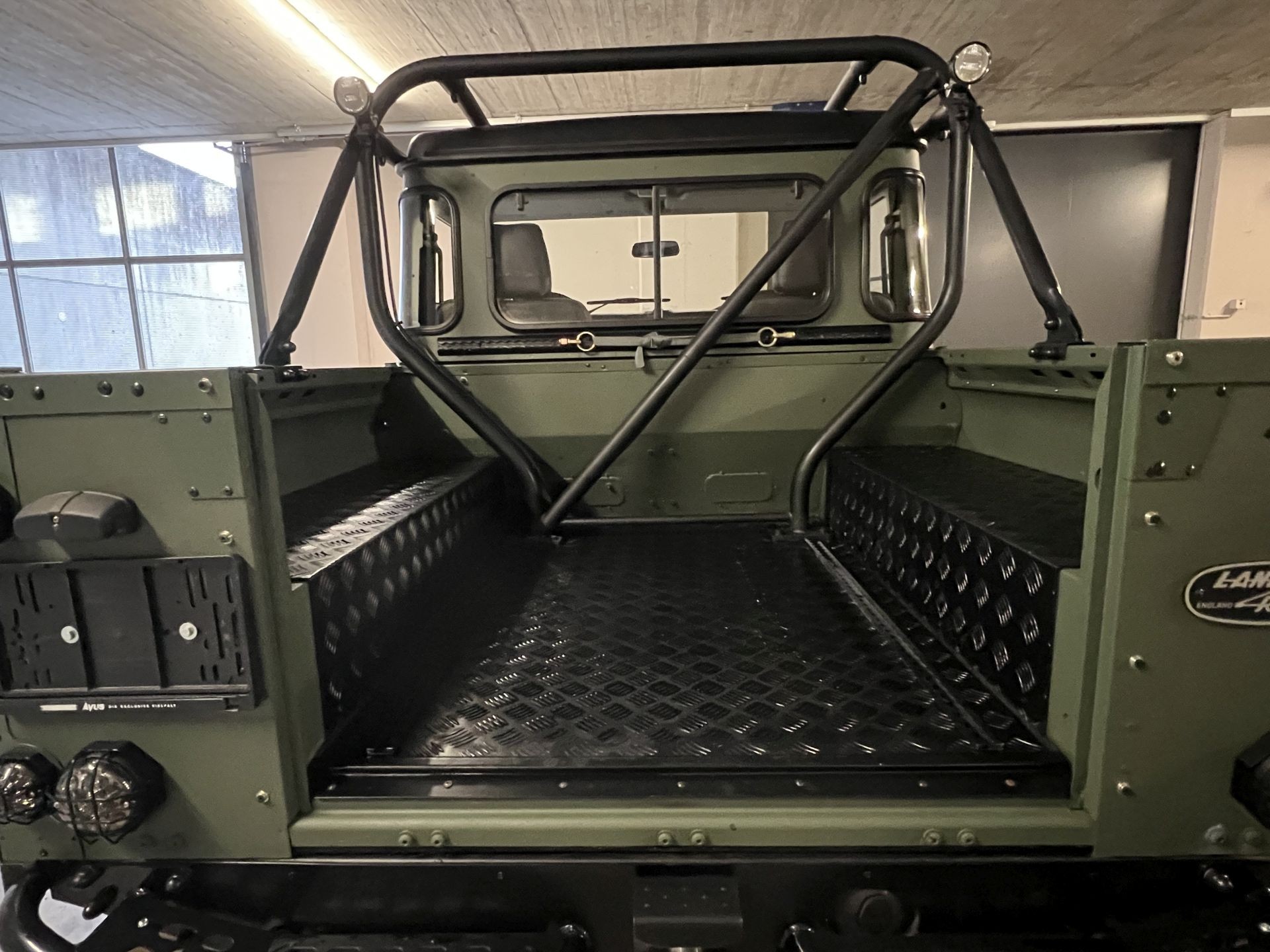 LAND ROVER 90 TD5 Pick Up Avus Performance-image-10
