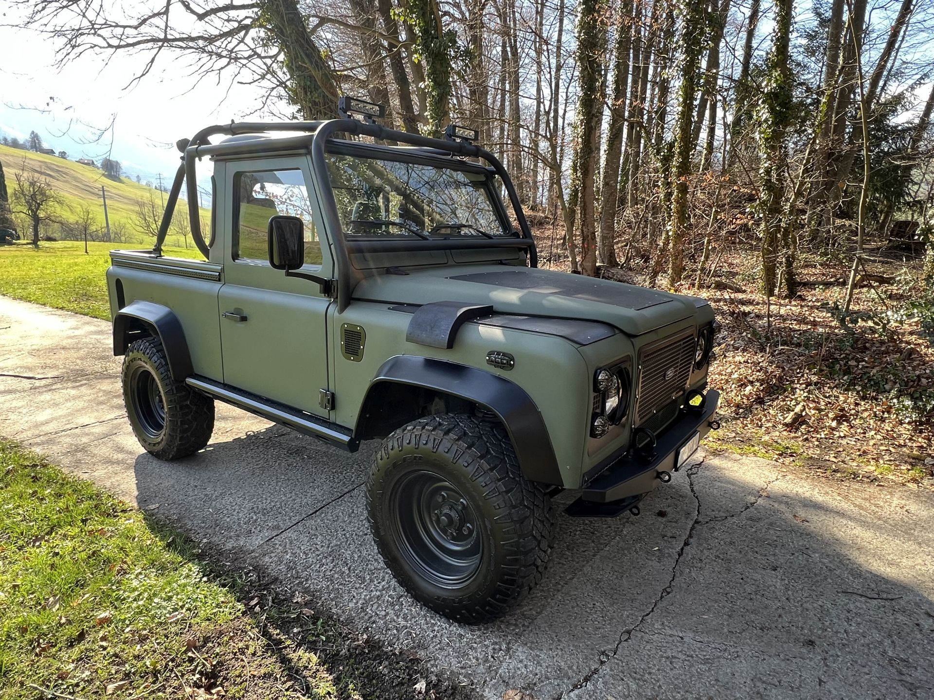 LAND ROVER 90 TD5 Pick Up Avus Performance-image-3