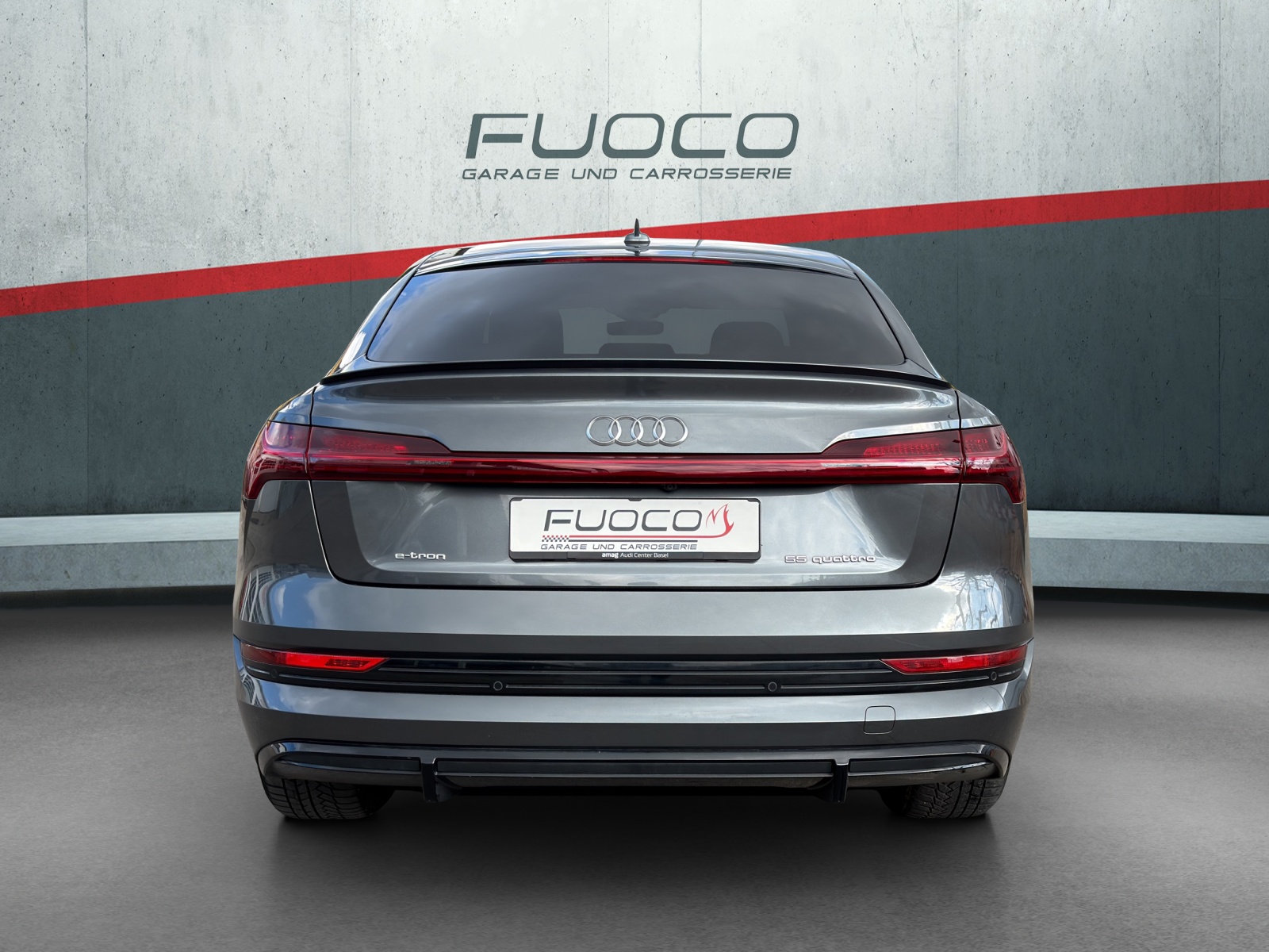 AUDI e-tron 55 Sportback S Line quattro-showroom-element-3