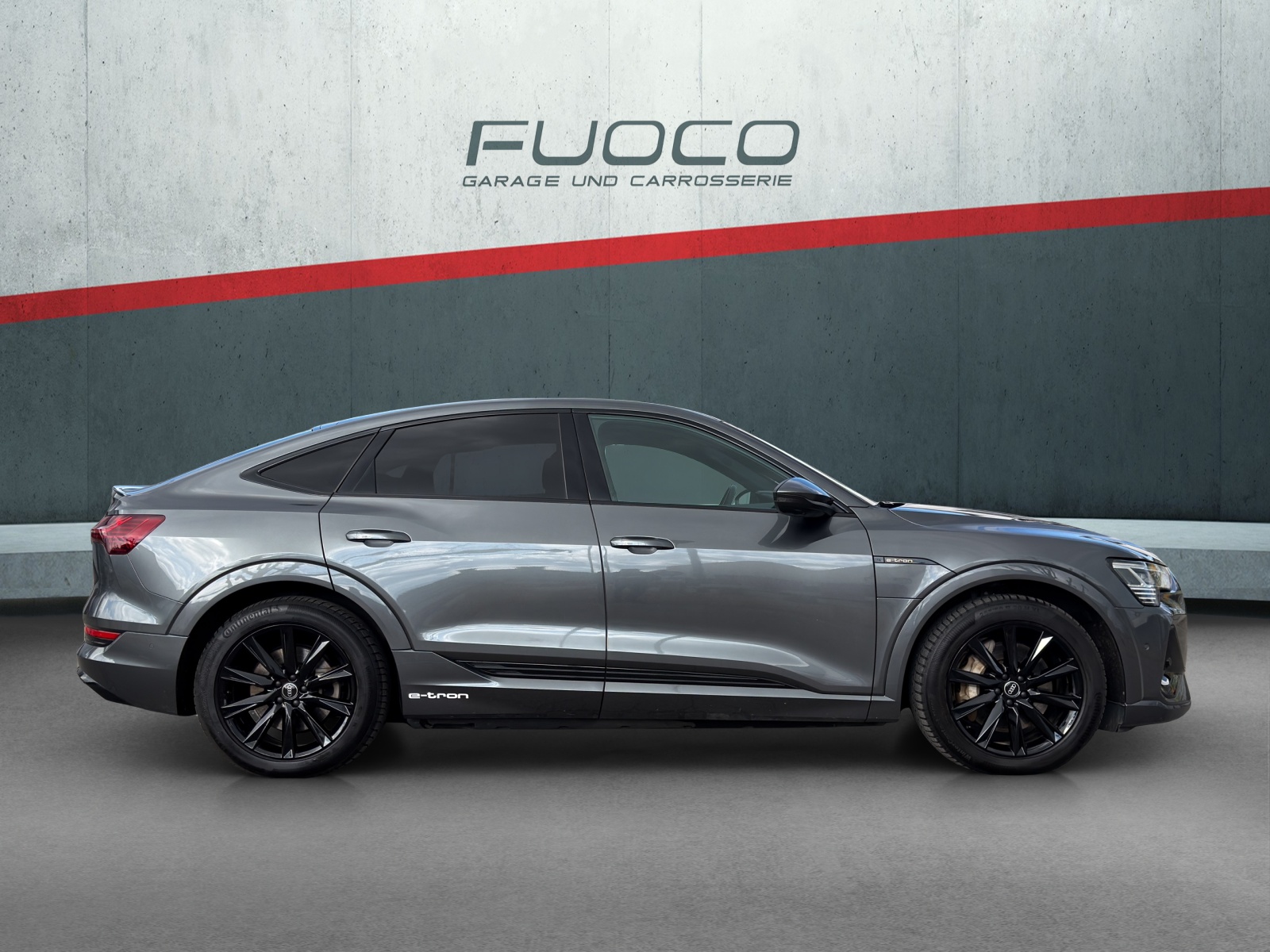 AUDI e-tron 55 Sportback S Line quattro-showroom-element-1