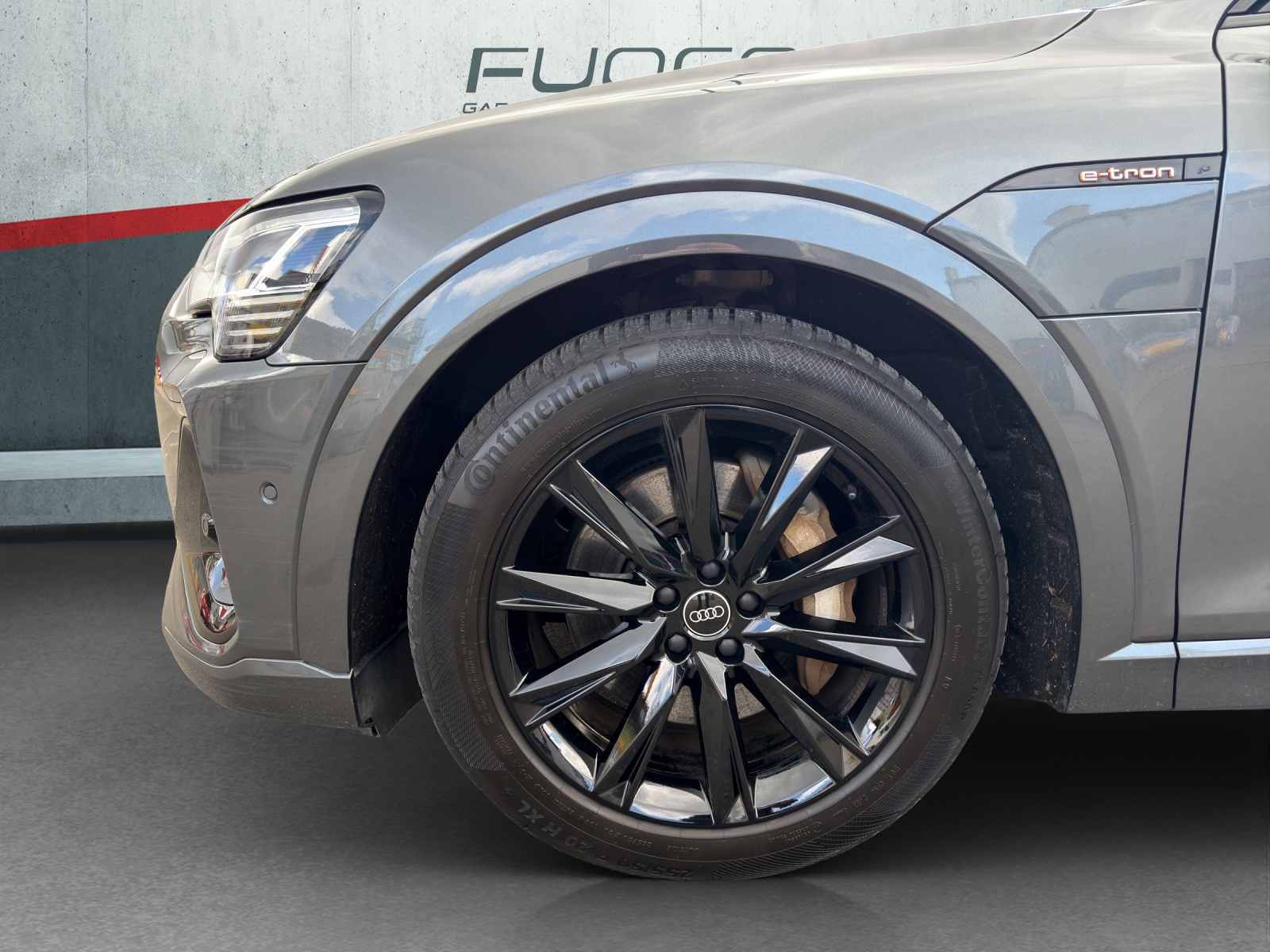 AUDI e-tron 55 Sportback S Line quattro-image-13