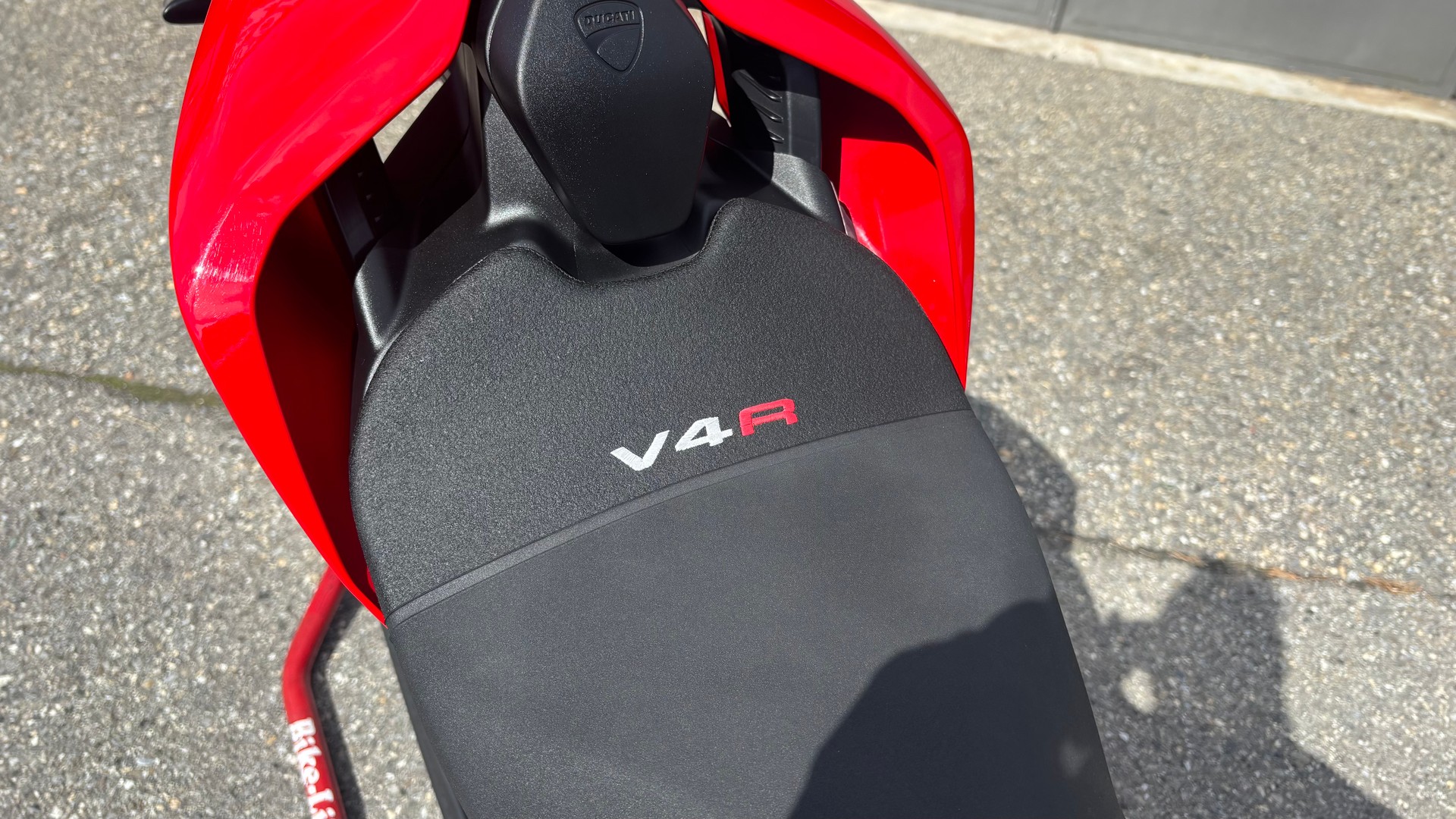 DUCATI Panigale V4 R-image-14