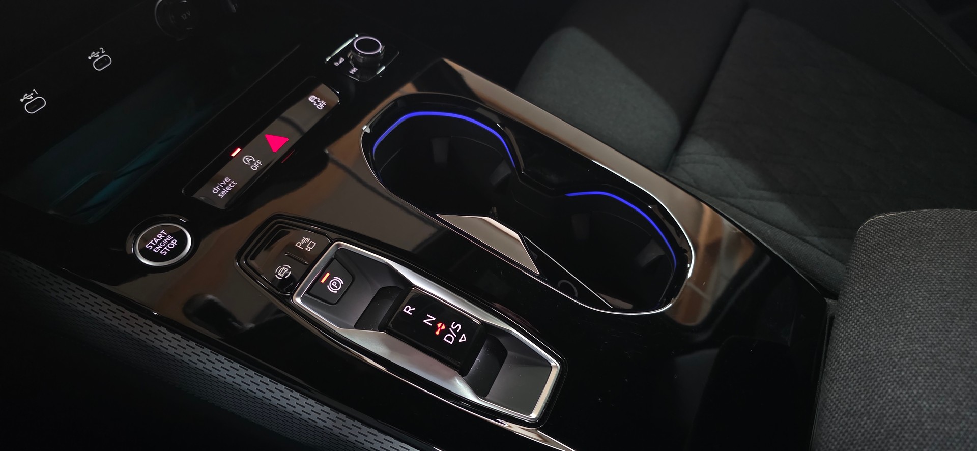 AUDI A5 Avant TFSI S-Tronic S-Line *ACC*LaneAssist*Rückfahrkamera*Ambientebeleuchtung*Sitzheizung*CarPlay/AndroidAuto*-image-16