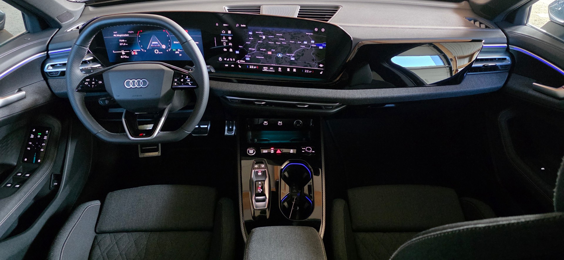 AUDI A5 Avant TFSI S-Tronic S-Line *ACC*LaneAssist*Rückfahrkamera*Ambientebeleuchtung*Sitzheizung*CarPlay/AndroidAuto*-image-10
