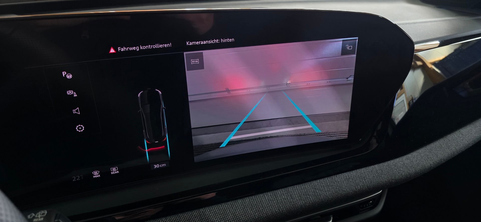AUDI A5 Avant TFSI S-Tronic S-Line *ACC*LaneAssist*Rückfahrkamera*Ambientebeleuchtung*Sitzheizung*CarPlay/AndroidAuto*-image-25