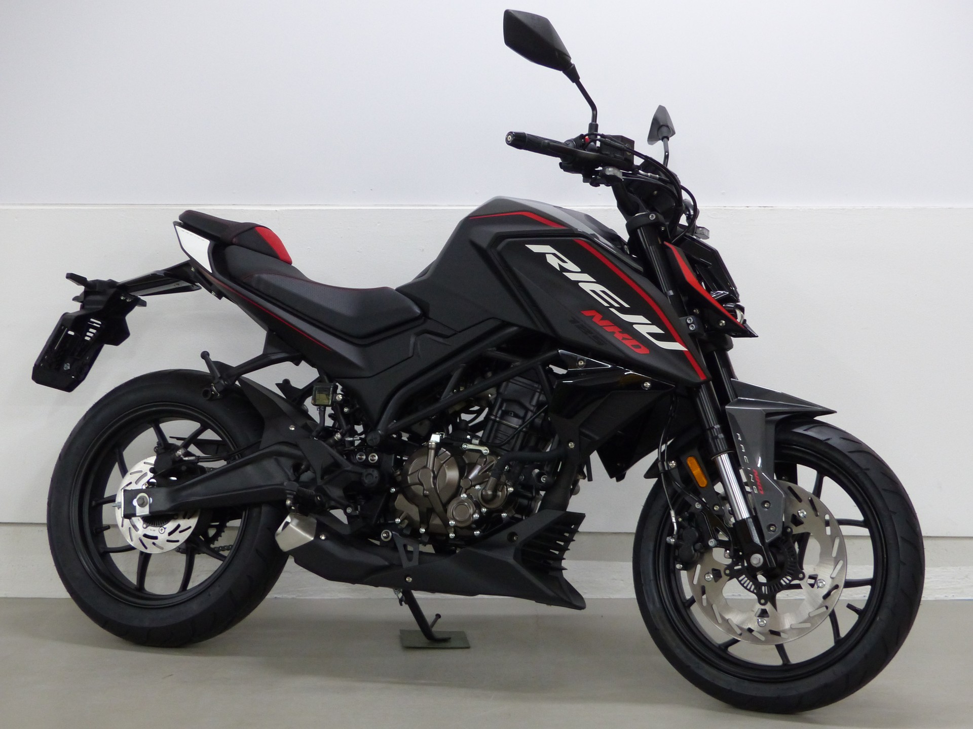 RIEJU NKD 125 R-image-1