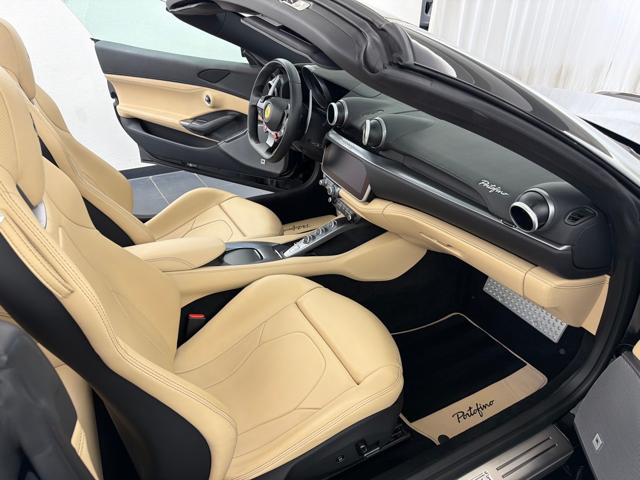 FERRARI Portofino 3.9 V8 T-image-8