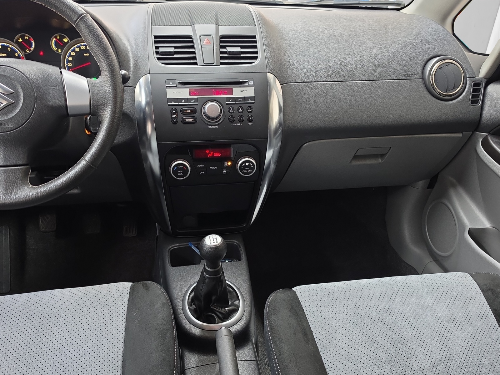 SUZUKI SX4 1.6 16V GL 4WD-image-9