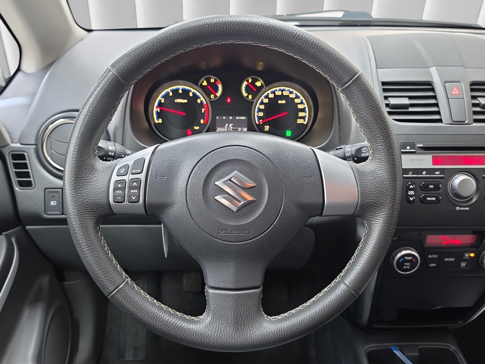 SUZUKI SX4 1.6 16V GL 4WD-image-7