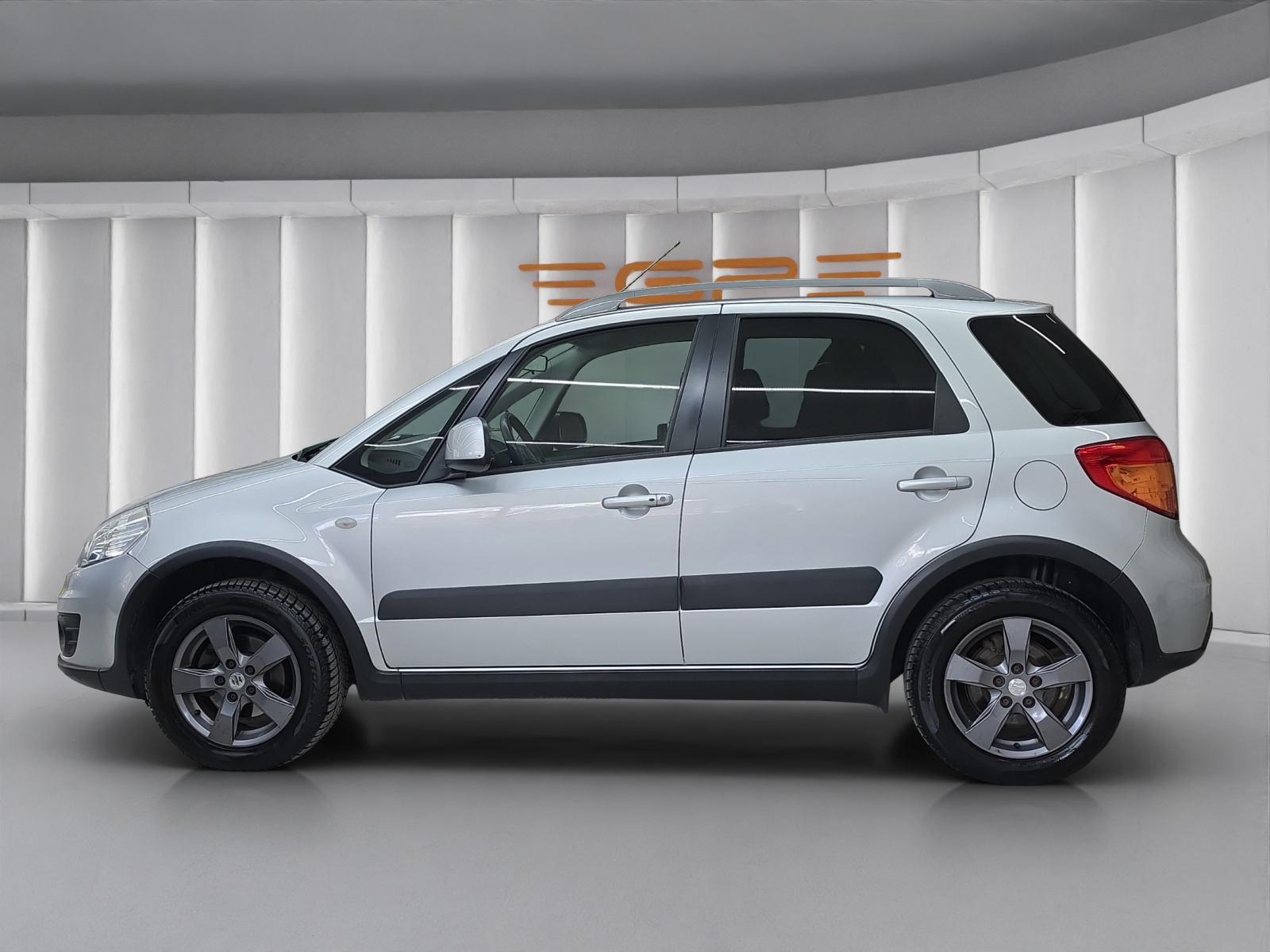 SUZUKI SX4 1.6 16V GL 4WD-showroom-element-3