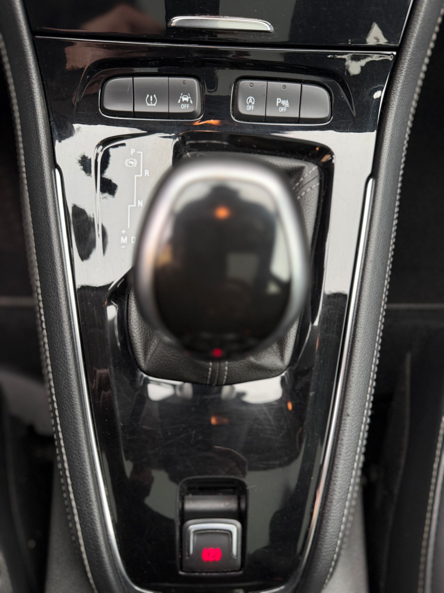 OPEL Grandland X 2.0 CDTi Ultimate-image-25