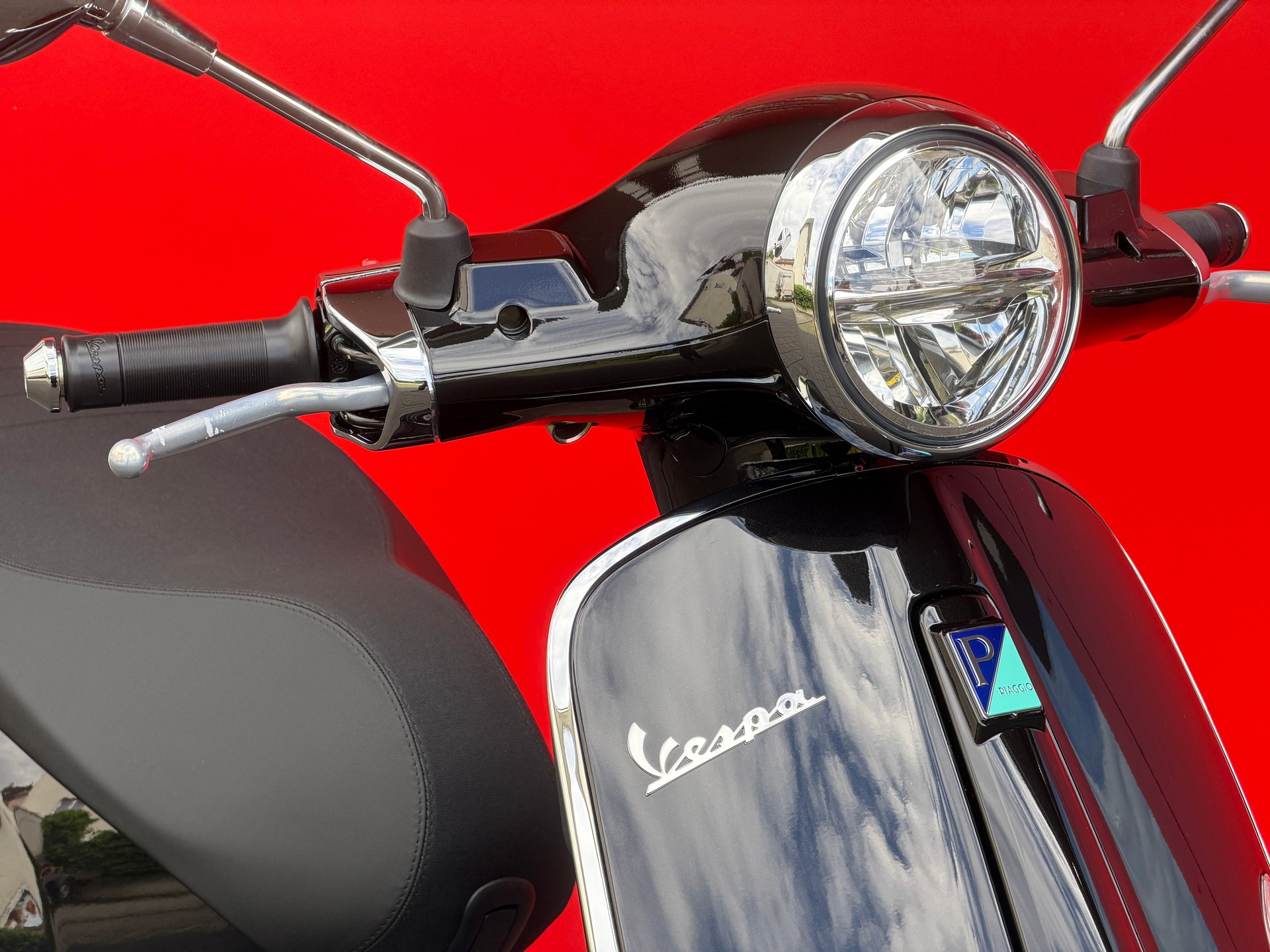 PIAGGIO Vespa 125 Primavera MY26-image-2