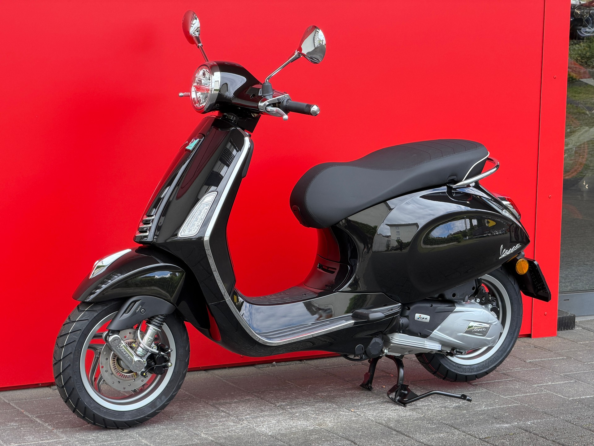 PIAGGIO Vespa 125 Primavera MY26-image-15