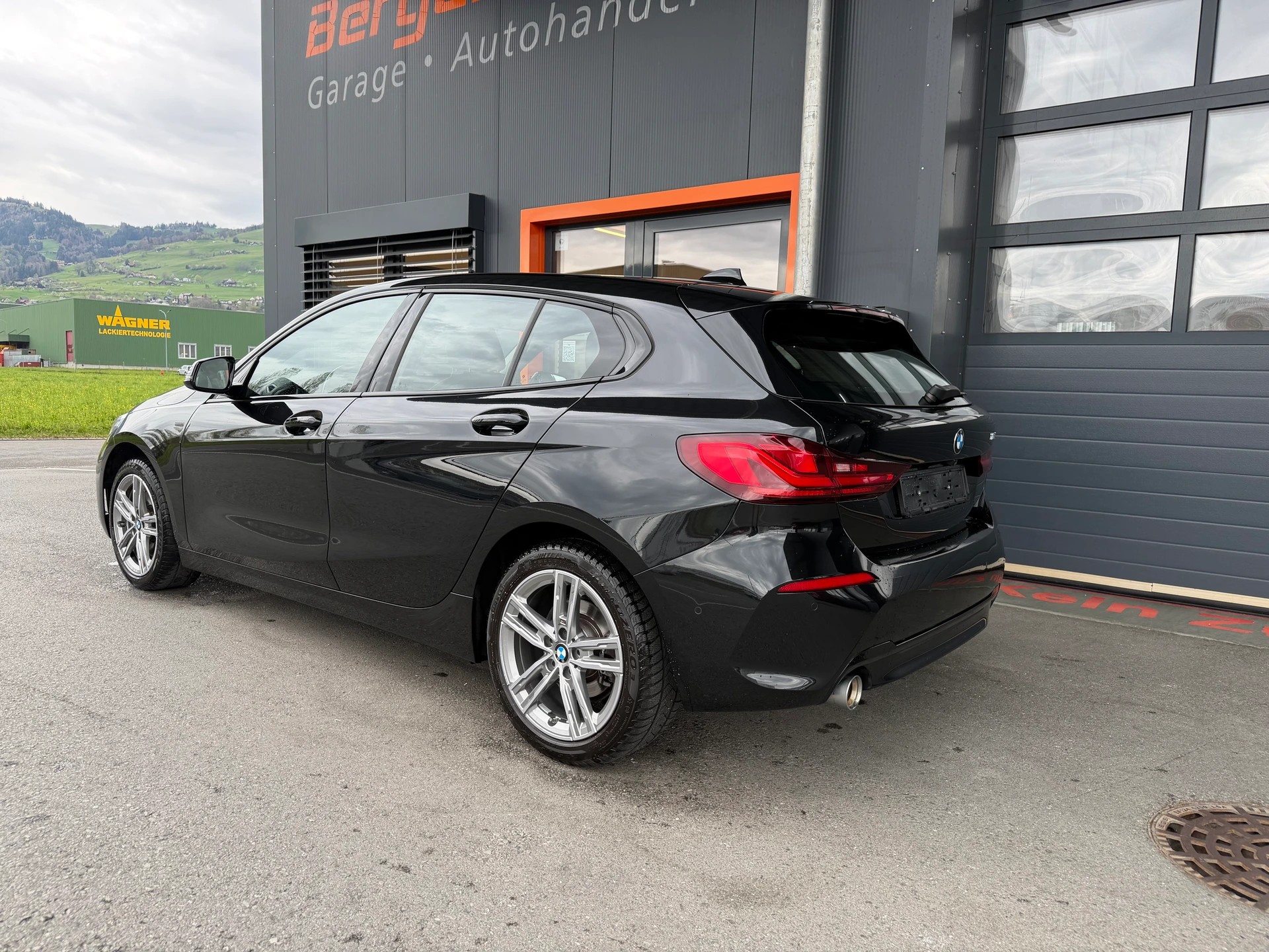 BMW 118i Steptronic Sport Line-image-14