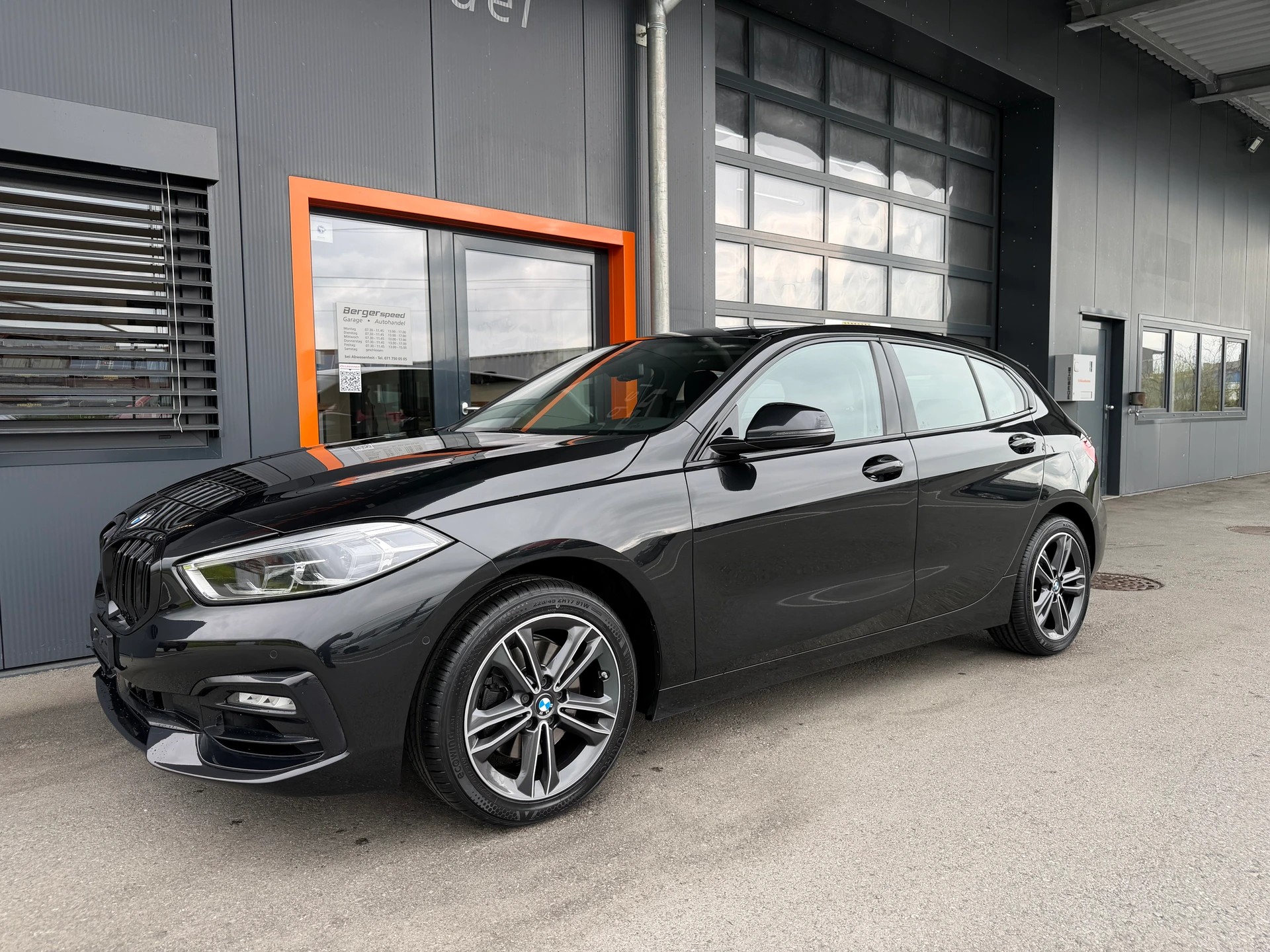 BMW 118i Steptronic Sport Line